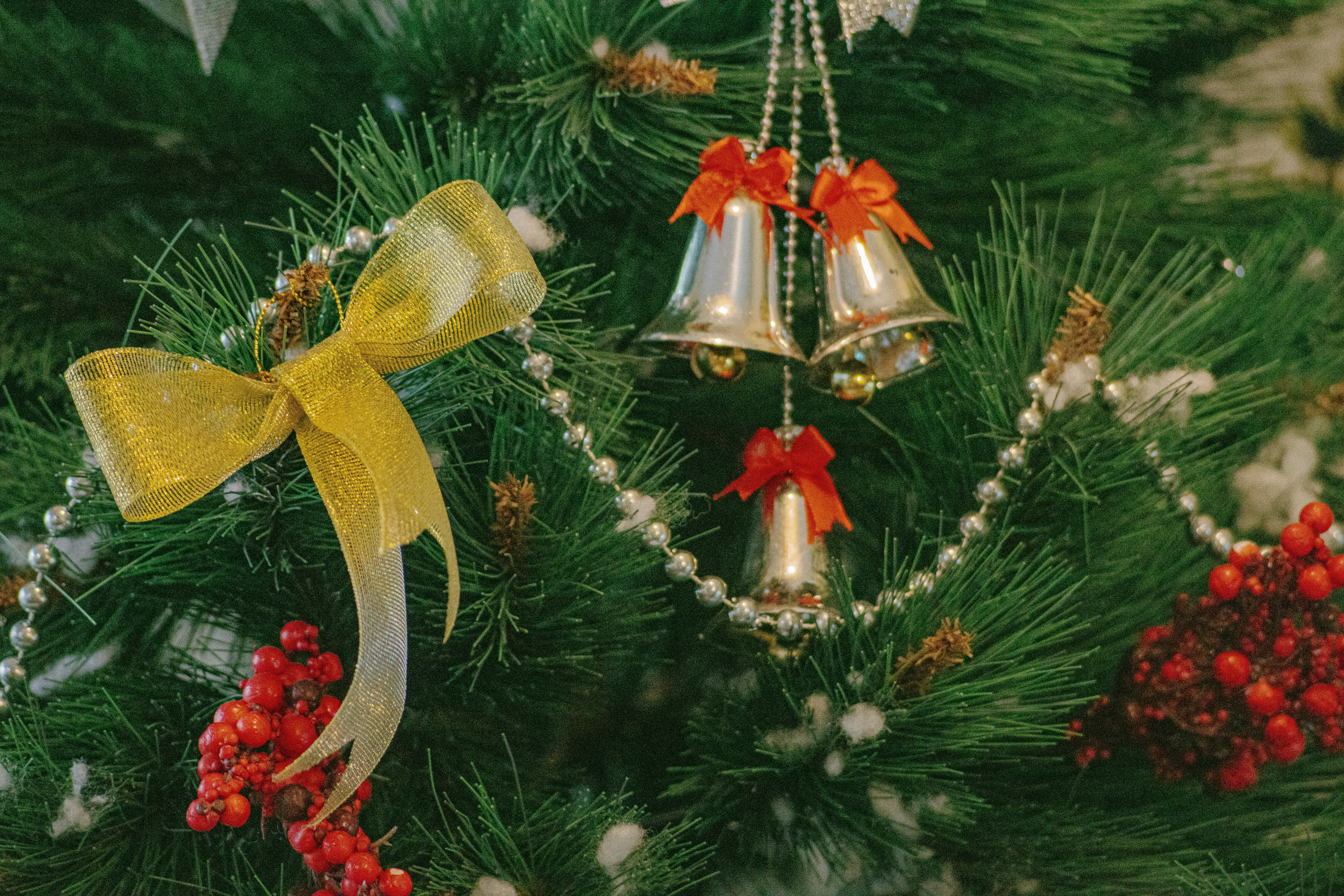 財經：通膨陰影未散美元信任鬆動 黃金重回全球資產核心地位