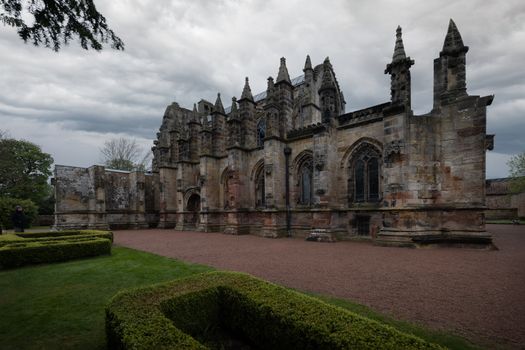 Rosslyn Chapel with a historian — Edinburgh