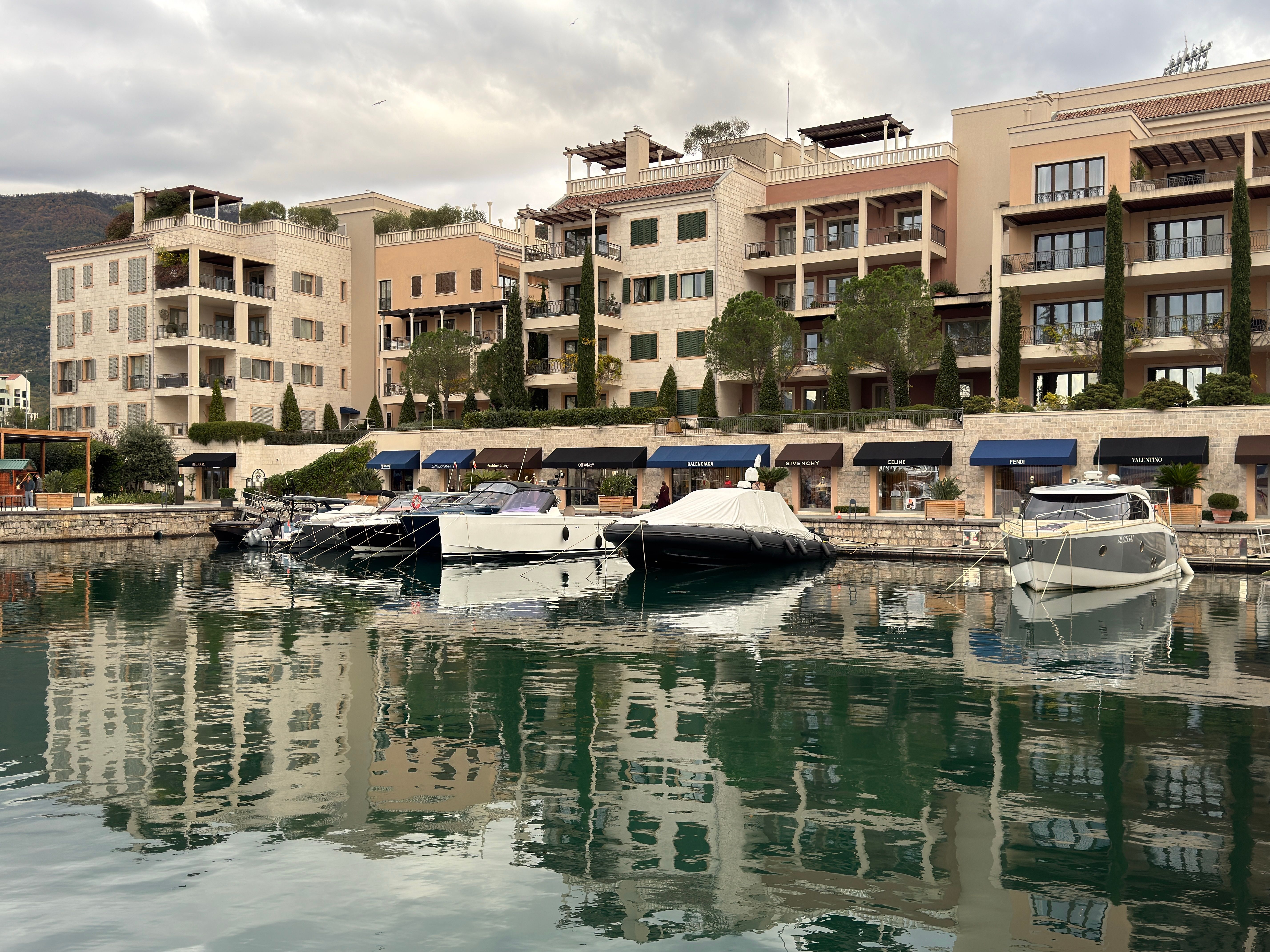 Key considerations for a smooth guest arrival