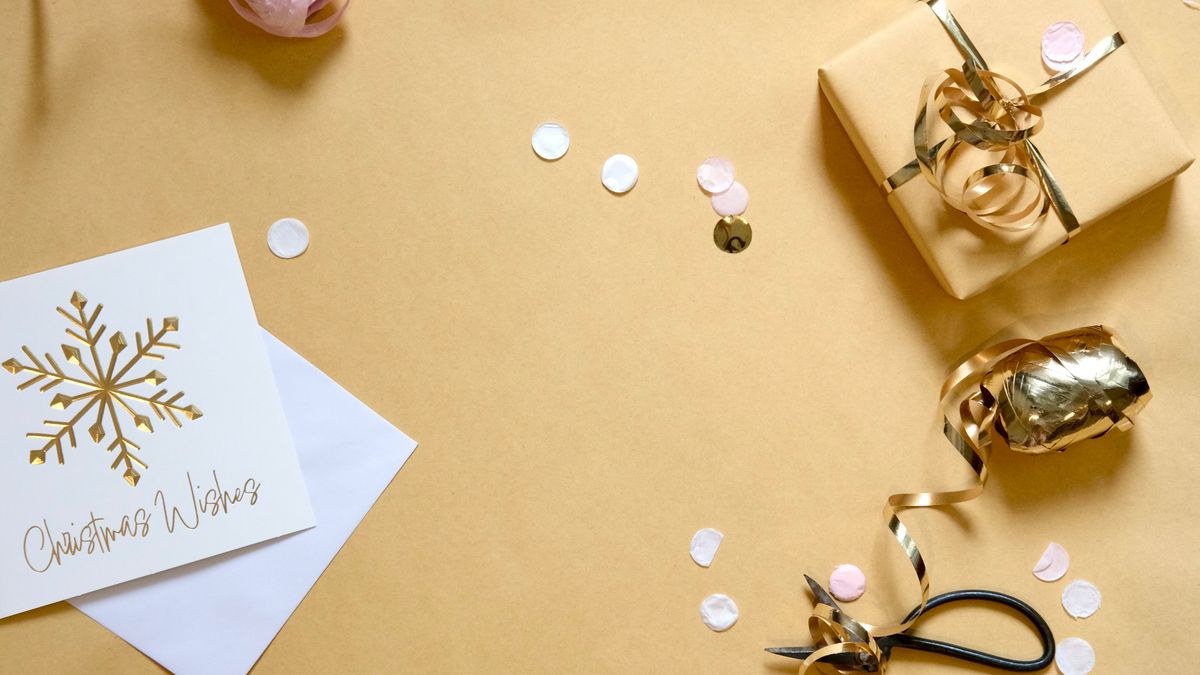 Can You Give an Unredeemed Reward Gift Card to a Family Member?