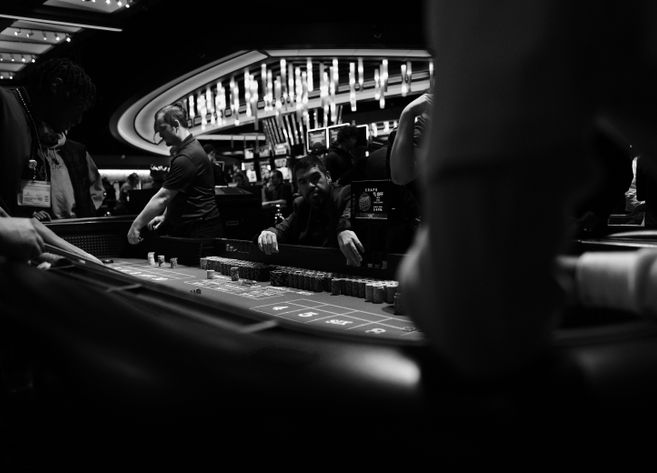 Online Casino: Spielautomaten und Live-Spiele im Überblick