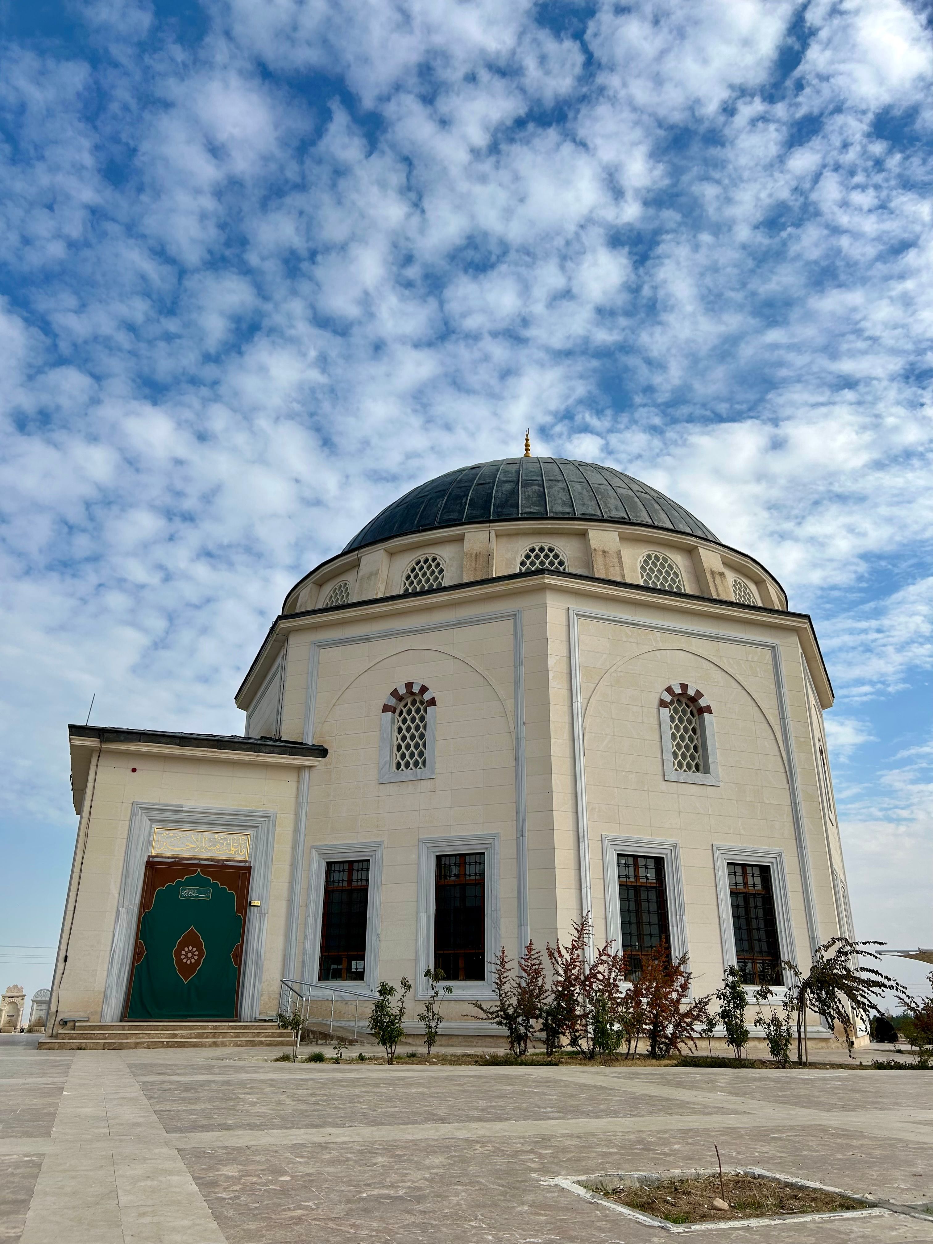 Elegant Mosque with Dome under Blue Sky · Free Stock Photo