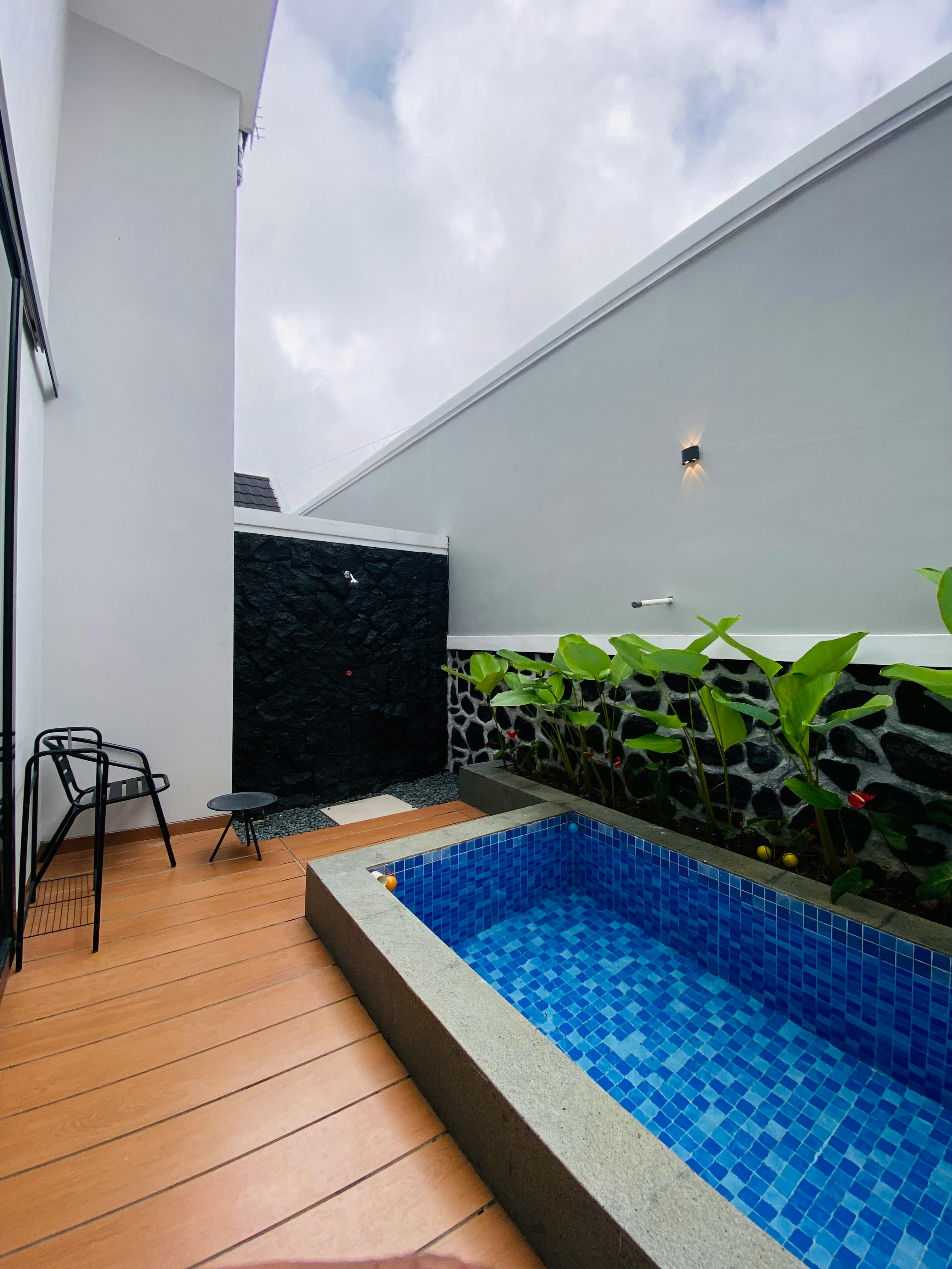 Cum să transformi balconul într-un spațiu relaxant și util