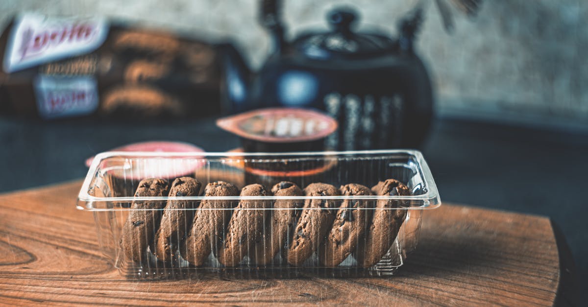 高雄青年響應國際志工日 傳遞145份手作點心暖心祝福