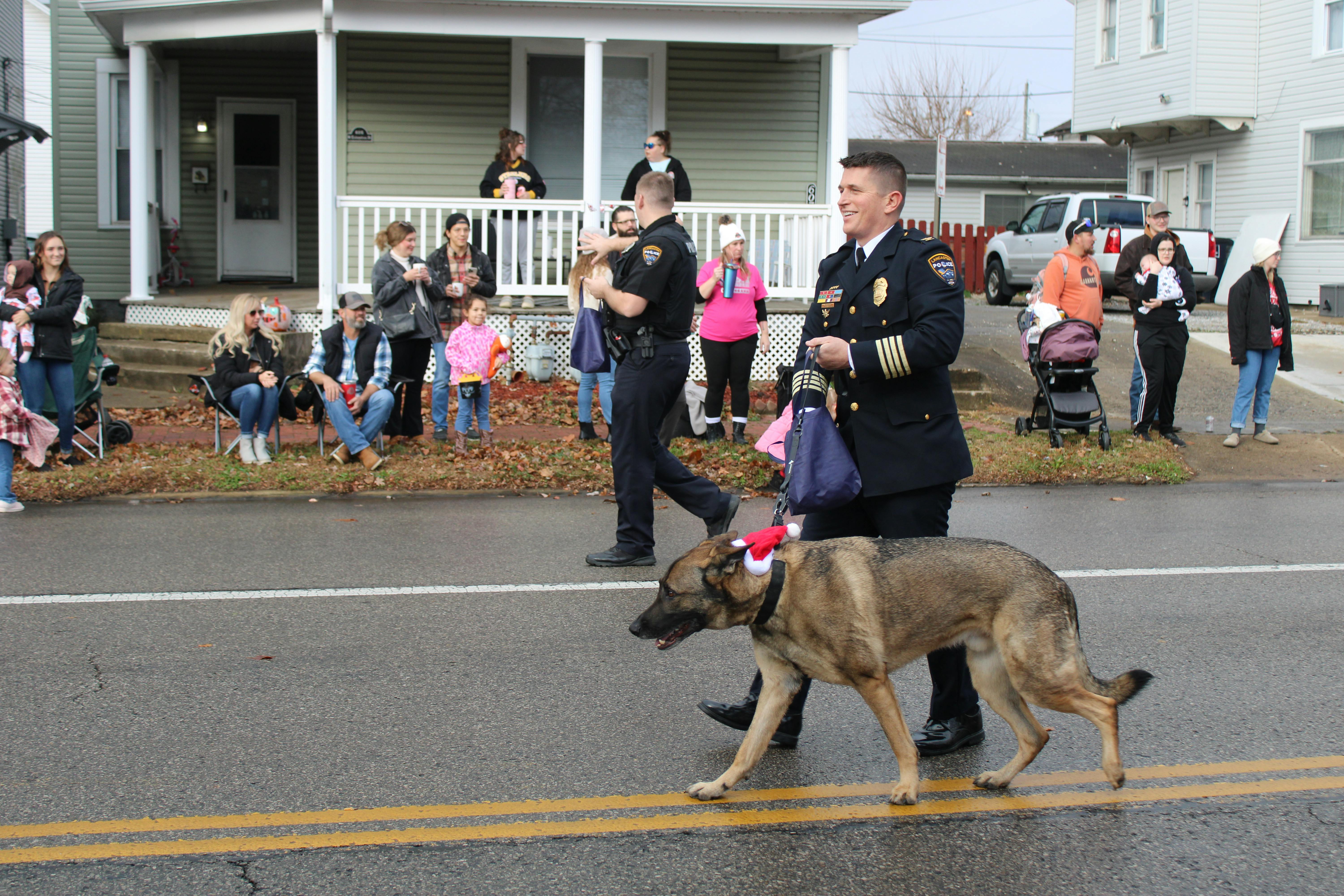 法媒揭國際刑警「紅色通緝令」黑箱作業引律師質疑