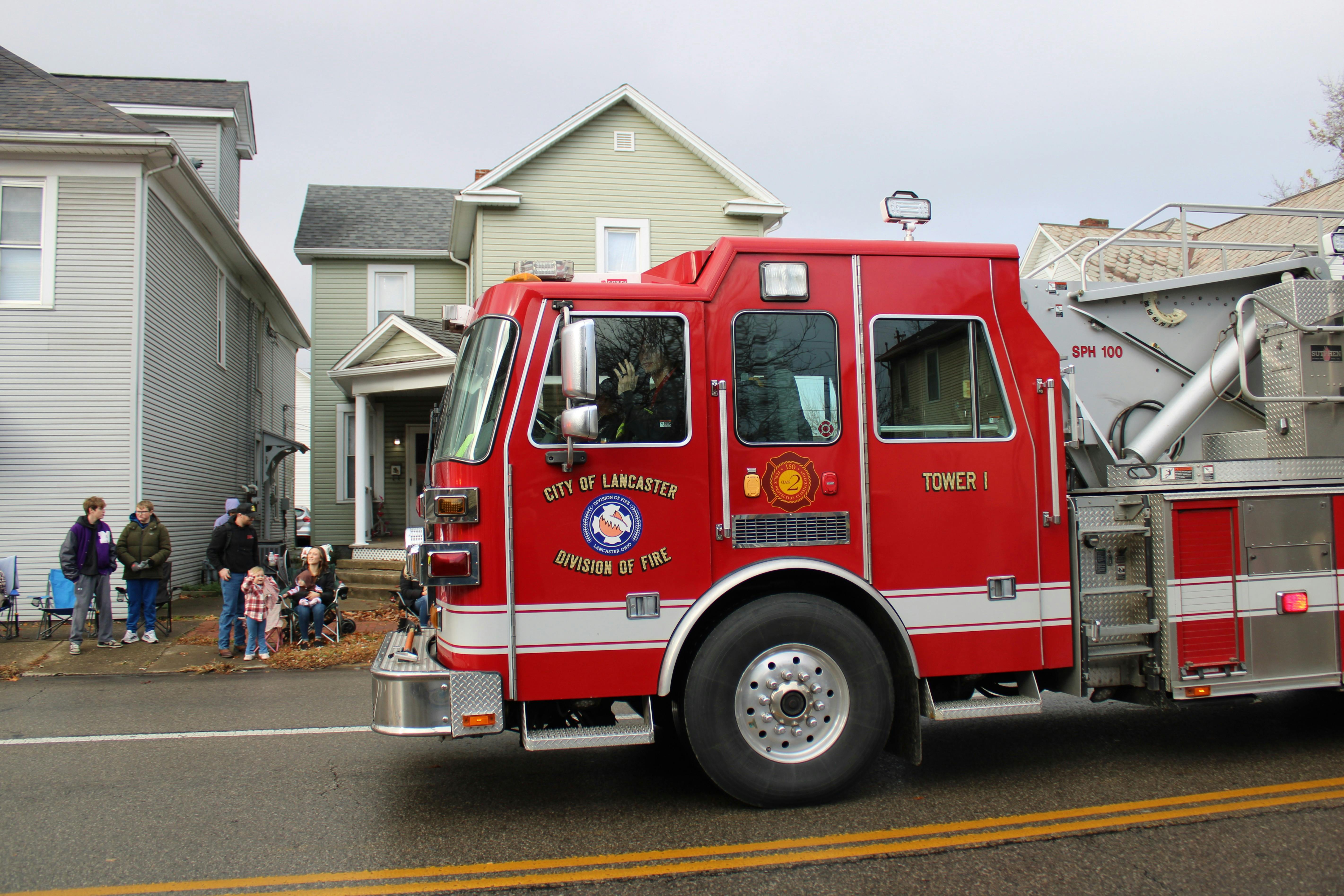 香港大火事件引發言論管制，北京政治操作引質疑