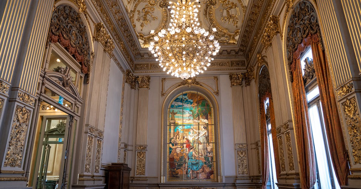 設計師撿客人舊床墊嘆窮人生活 網友驚呼搶破頭