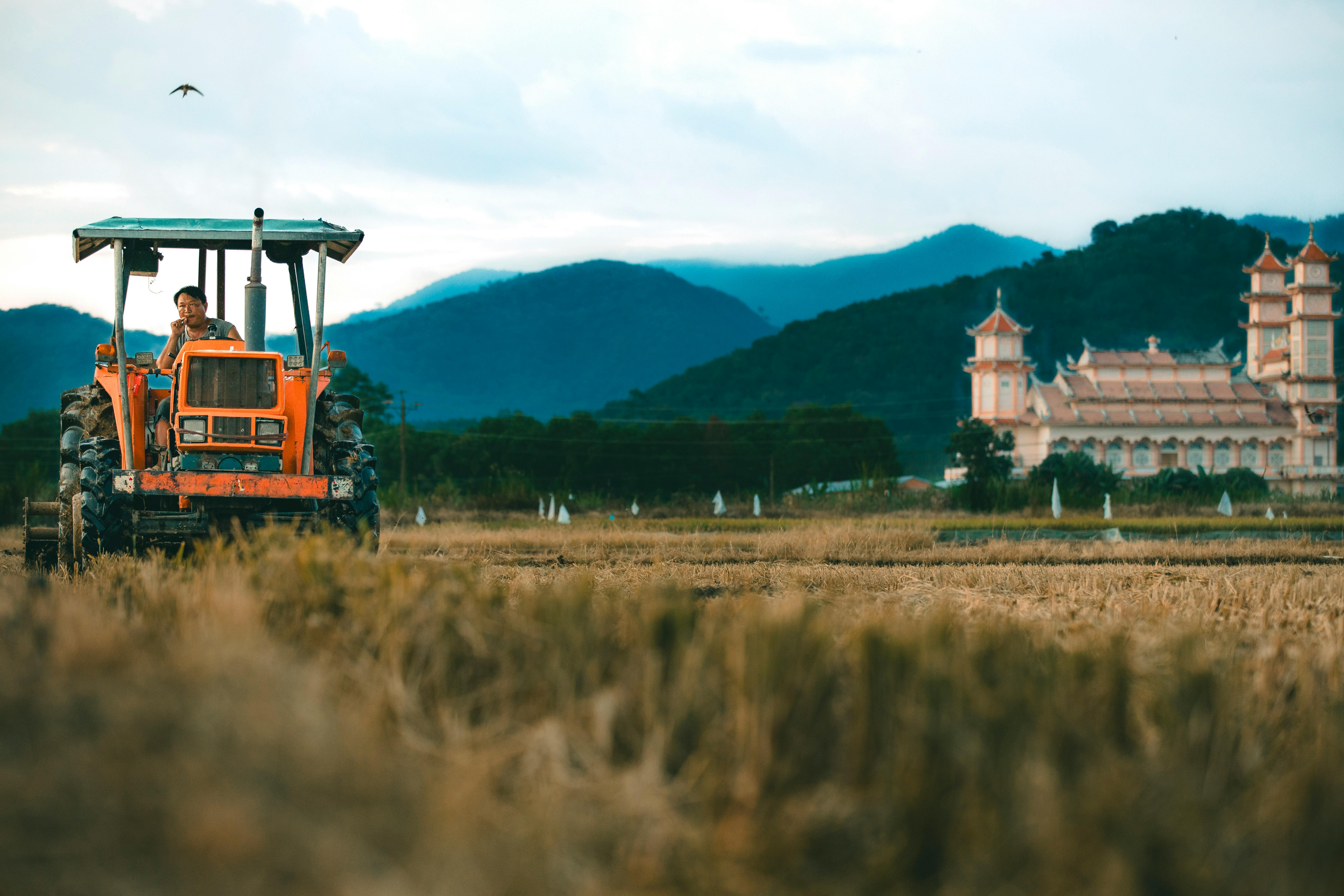 失業率創25年新低卻隱憂浮現！工時不足問題持續攀升，部分族群生
