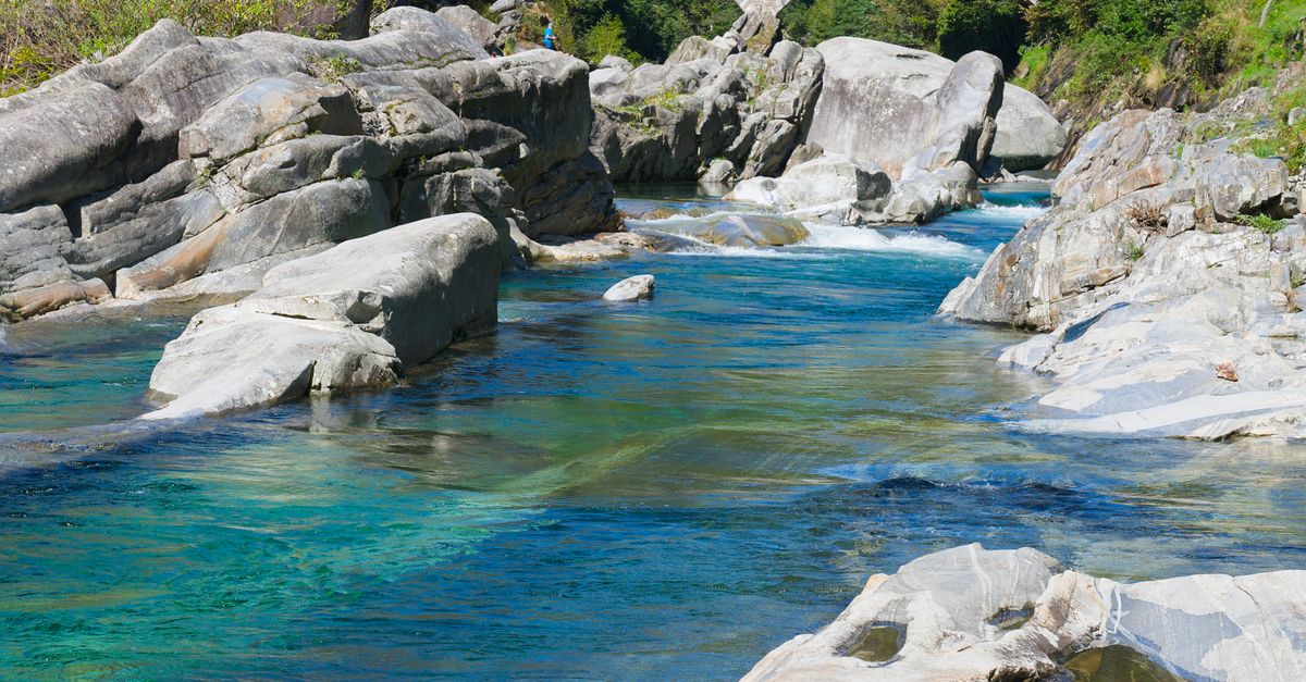 Vercasca Stunning Verzasca Valley Bridge Over Clear River · Free Stock Photo