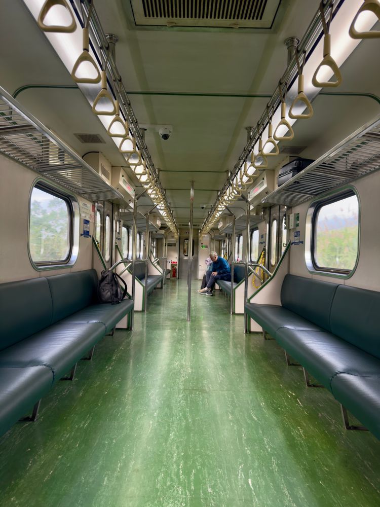 Empty Train Photos, Download The BEST Free Empty Train Stock Photos ...