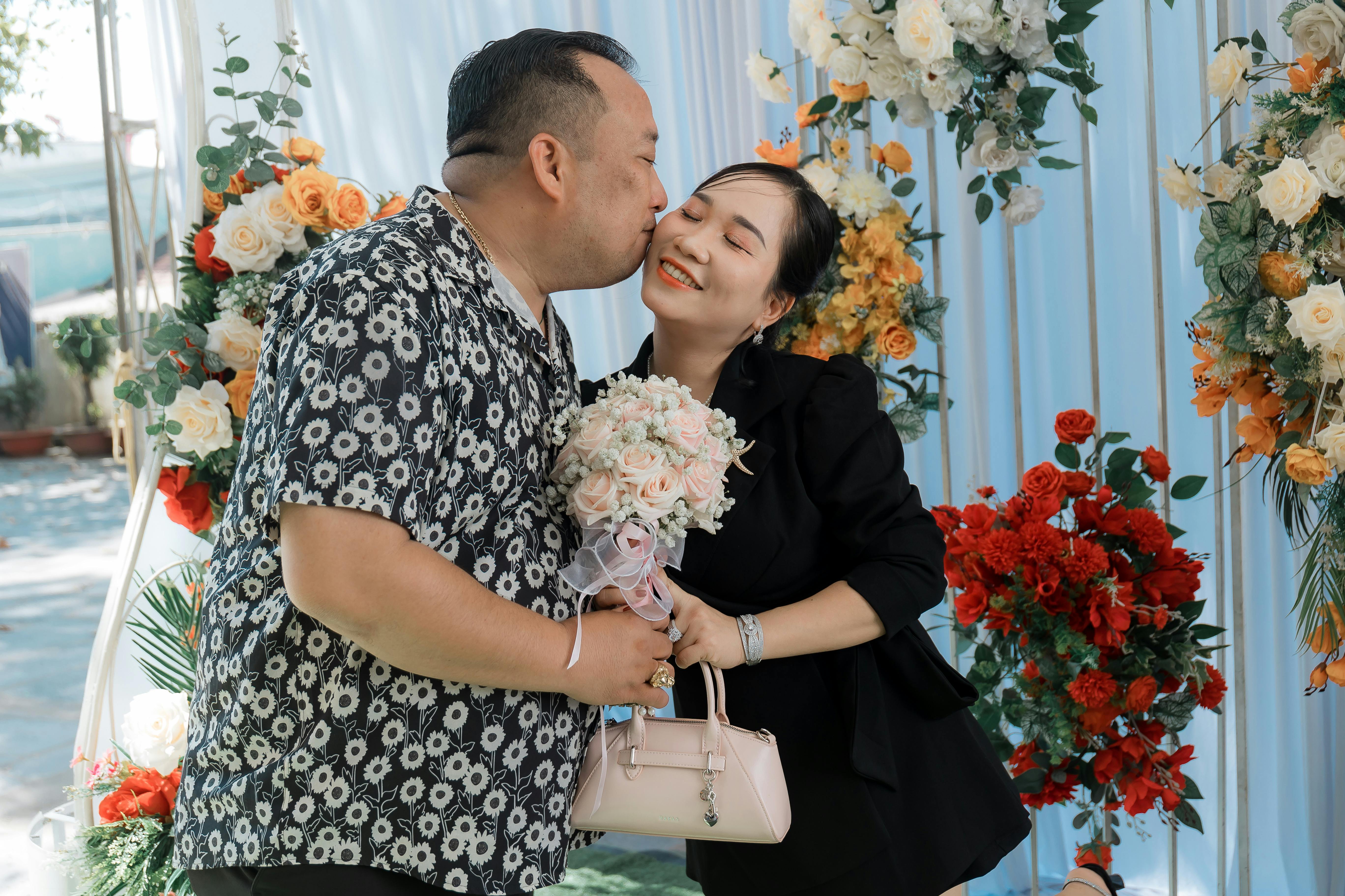 林賽·哈伯德公開愛情生活最新細節，粉絲熱議不斷