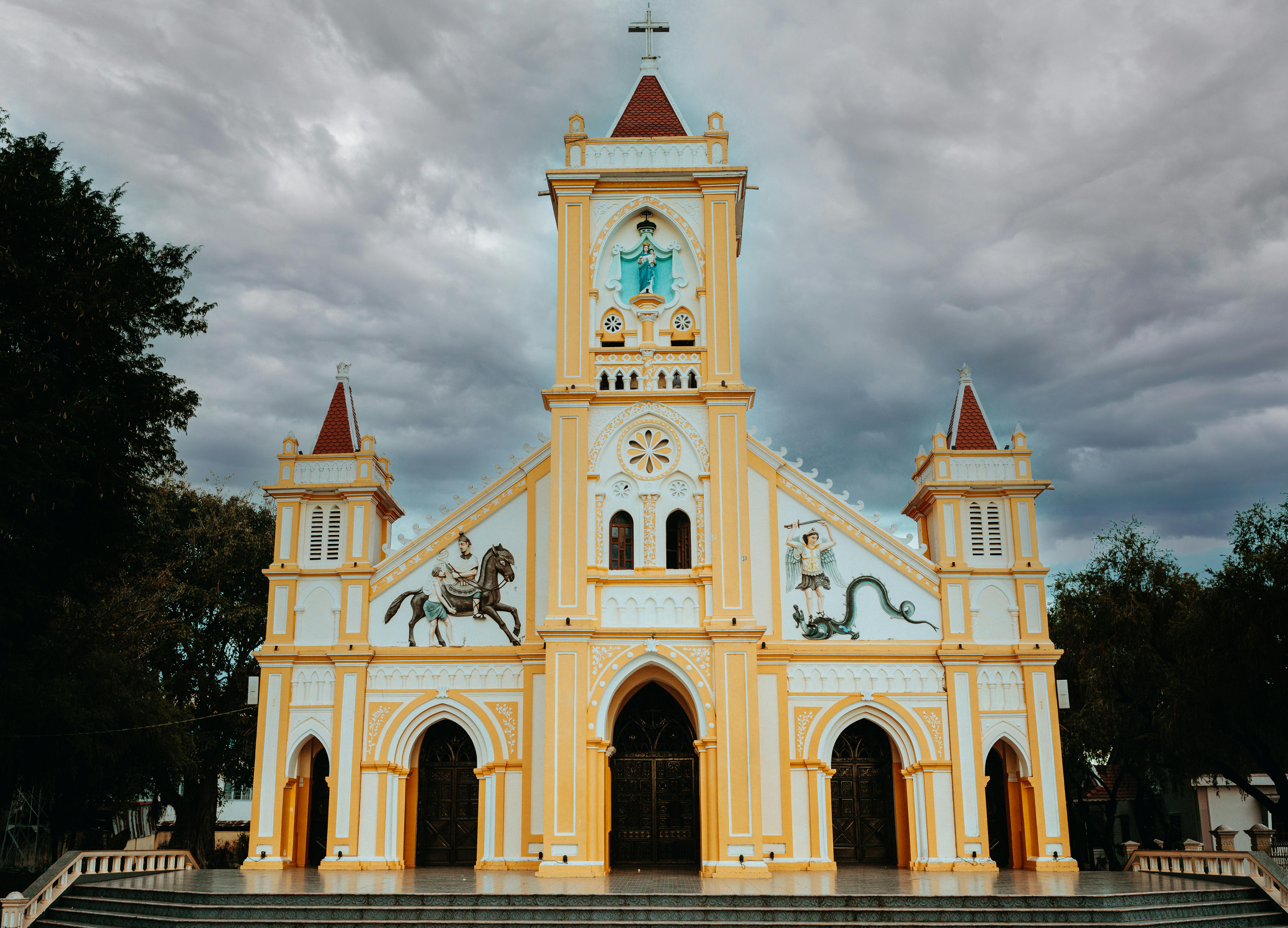 Vintage Collectibles That Are Worth a Fortune