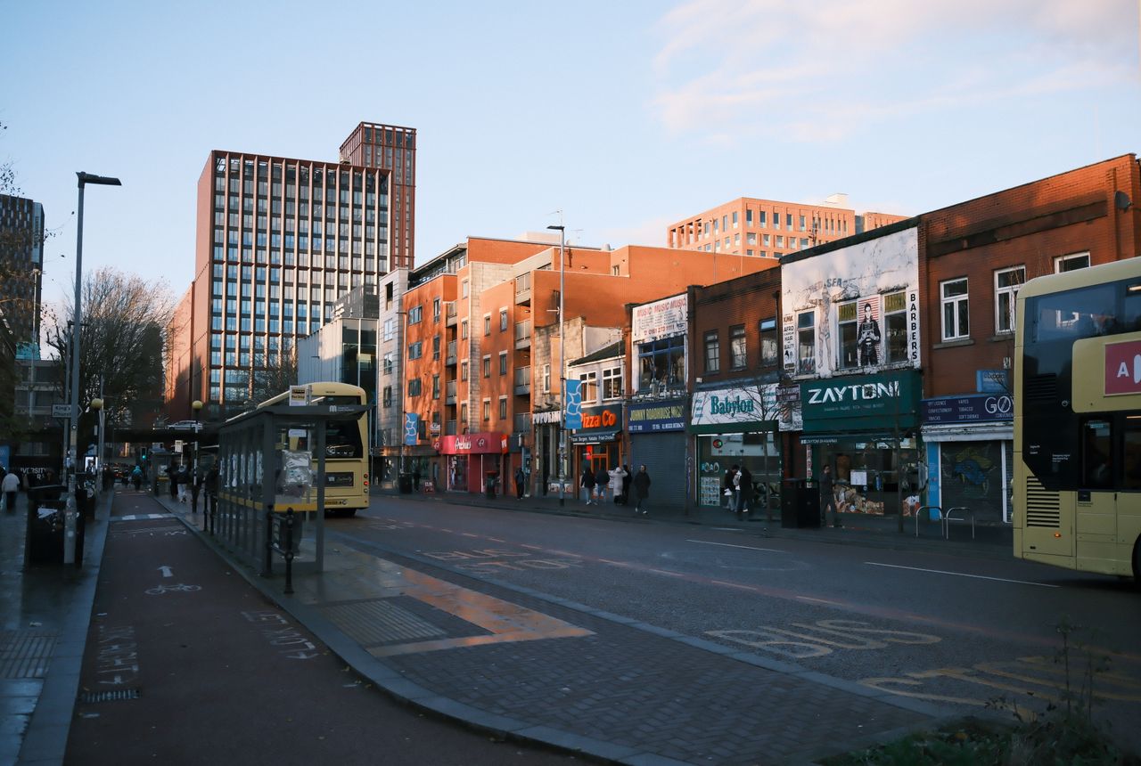 Furniture & delivery Gedling — removals work in progress