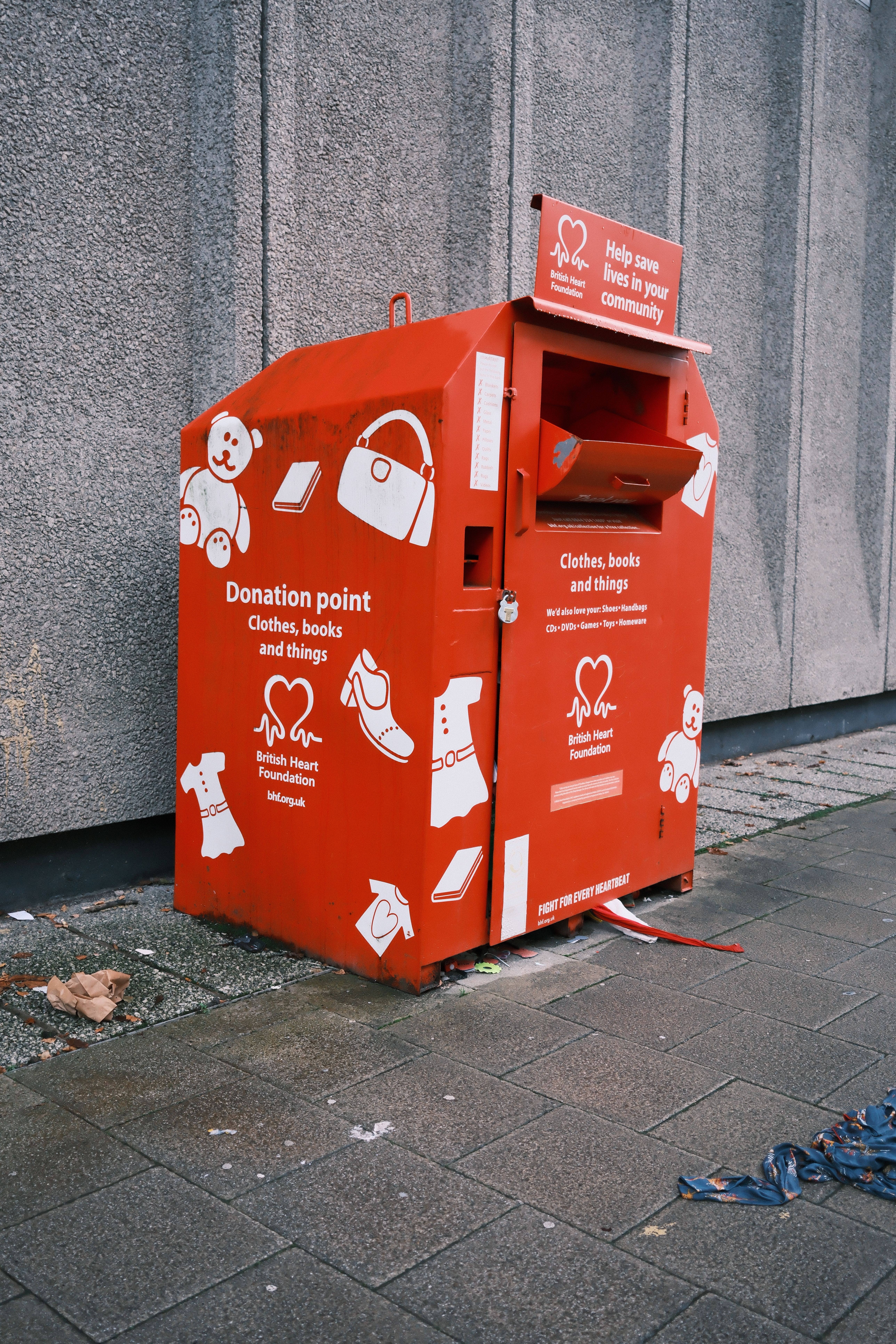 The Rise of AI in UK Charities: Addressing Concerns and Ensuring Ethical Use