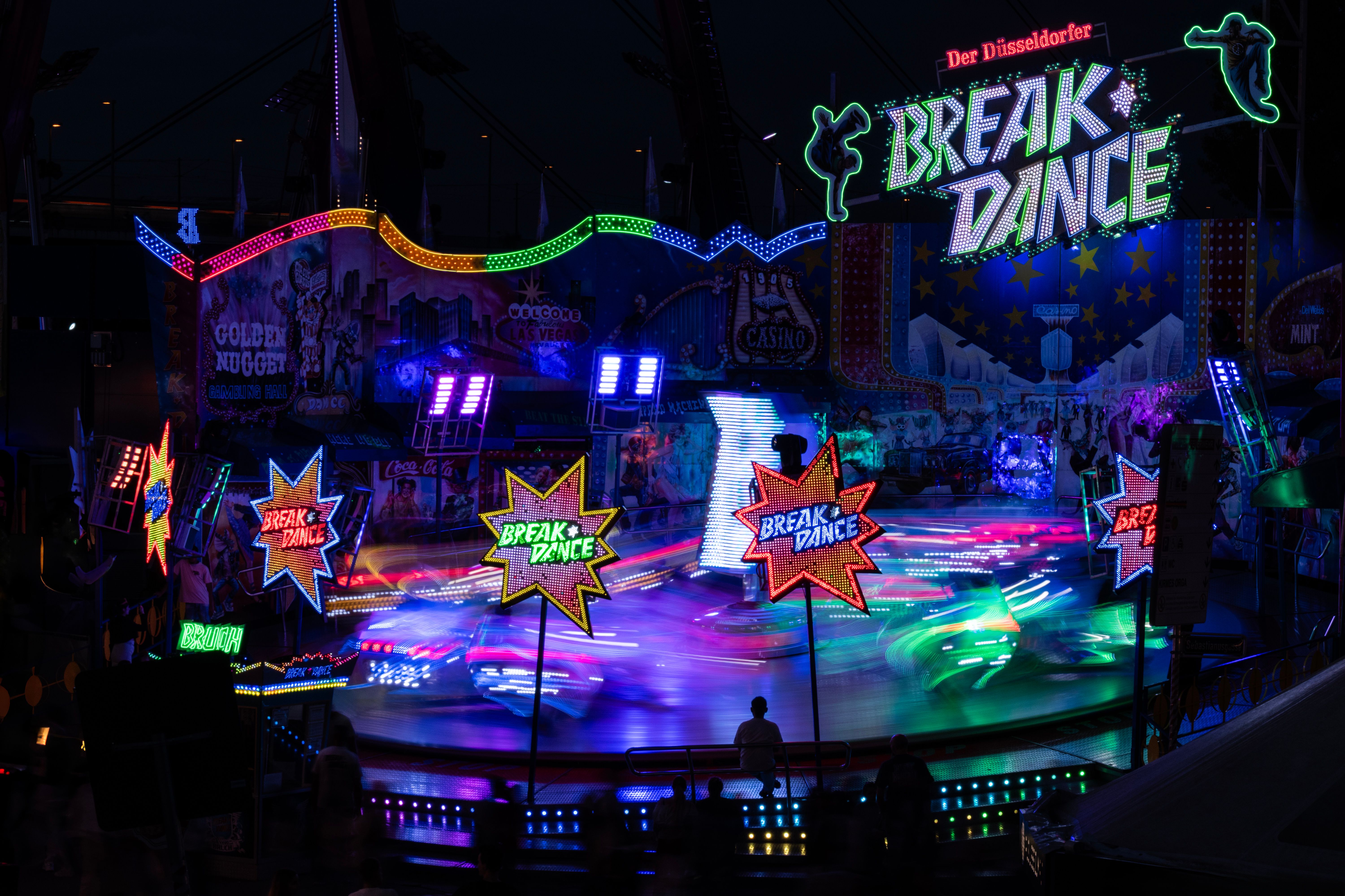 Vibrant Night at a Break Dance Ride · Free Stock Photo