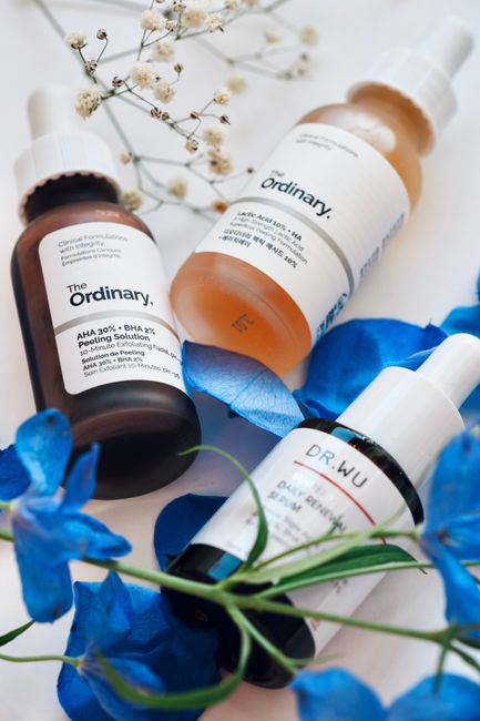 The Science Behind Neutrogena Hydro Boost Lotion's Hydration Power