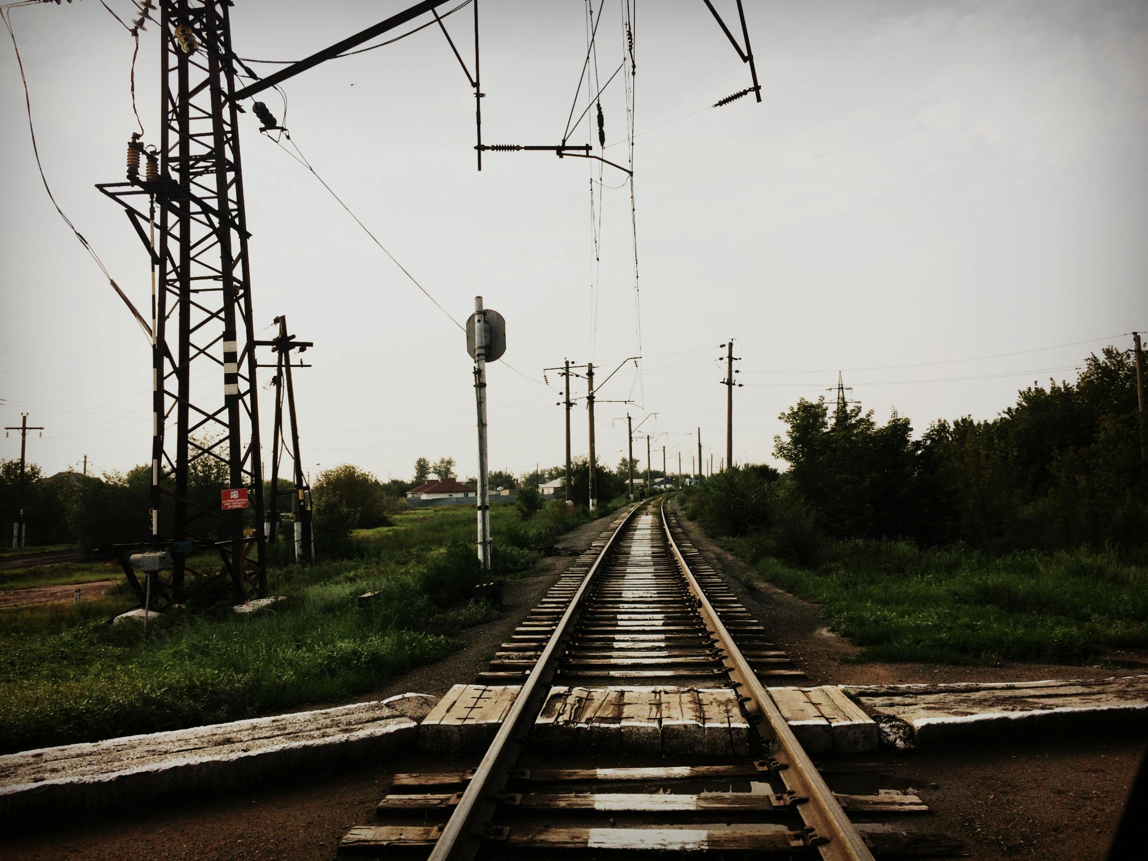 Foto profissional gratuita de caminho, estrada de ferro, ferrovia