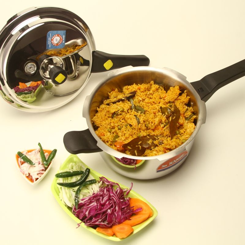 Pressure Cooker Chicken Biryani