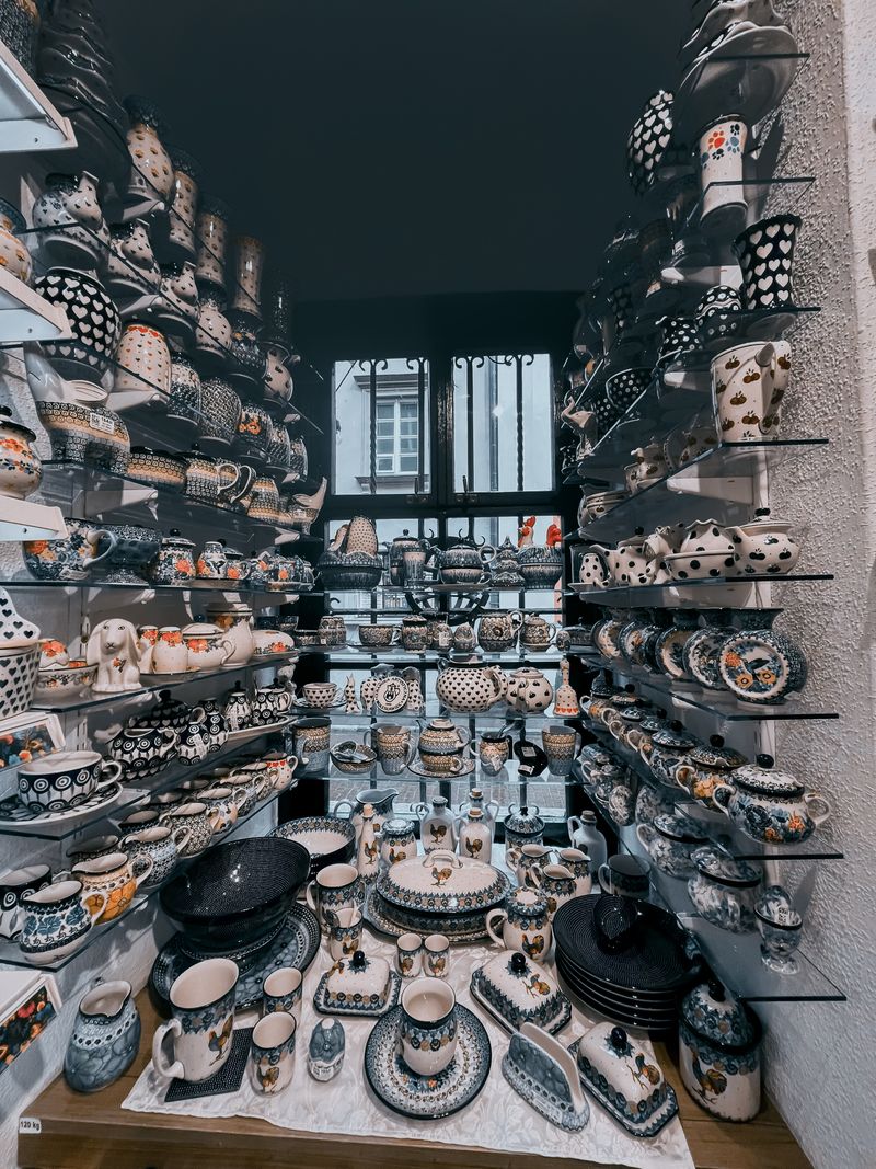 Polish stoneware