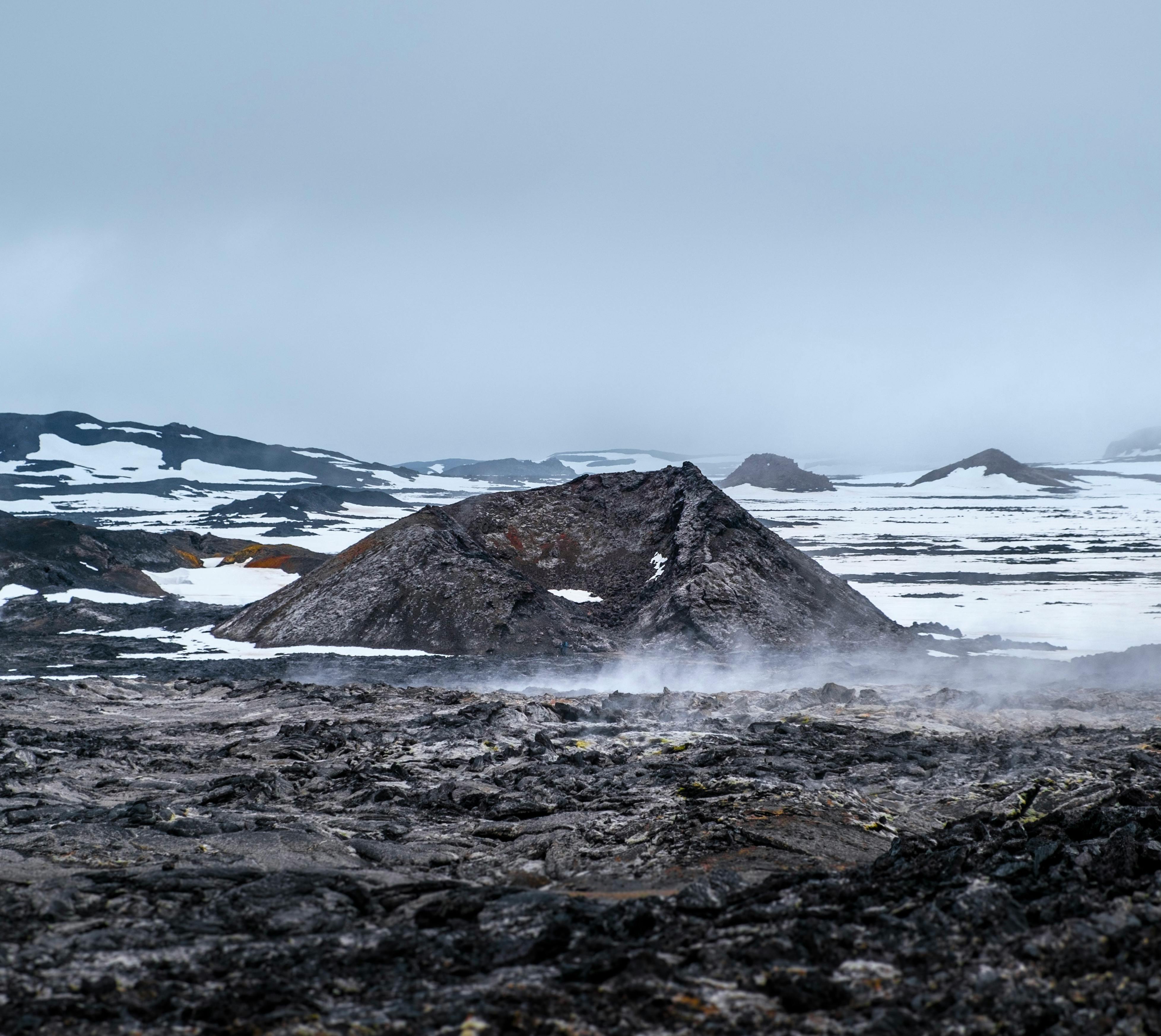 In Icelandic There Is No Direct Word for Please