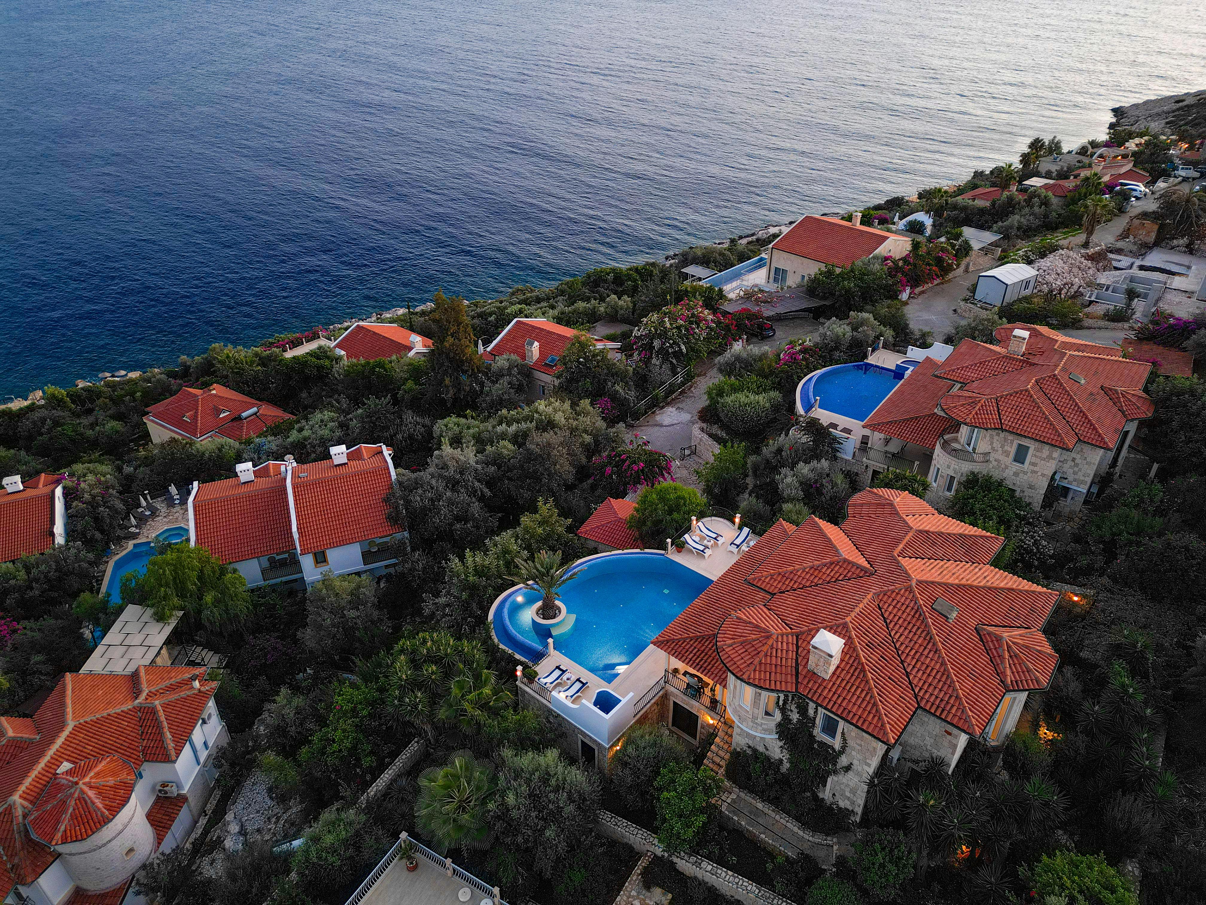 財經：國際銀價再創新高，投資趨勢引關注