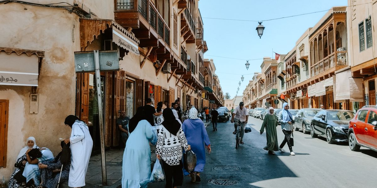 Chefchaouen: Walking, Photography and Local Etiquette