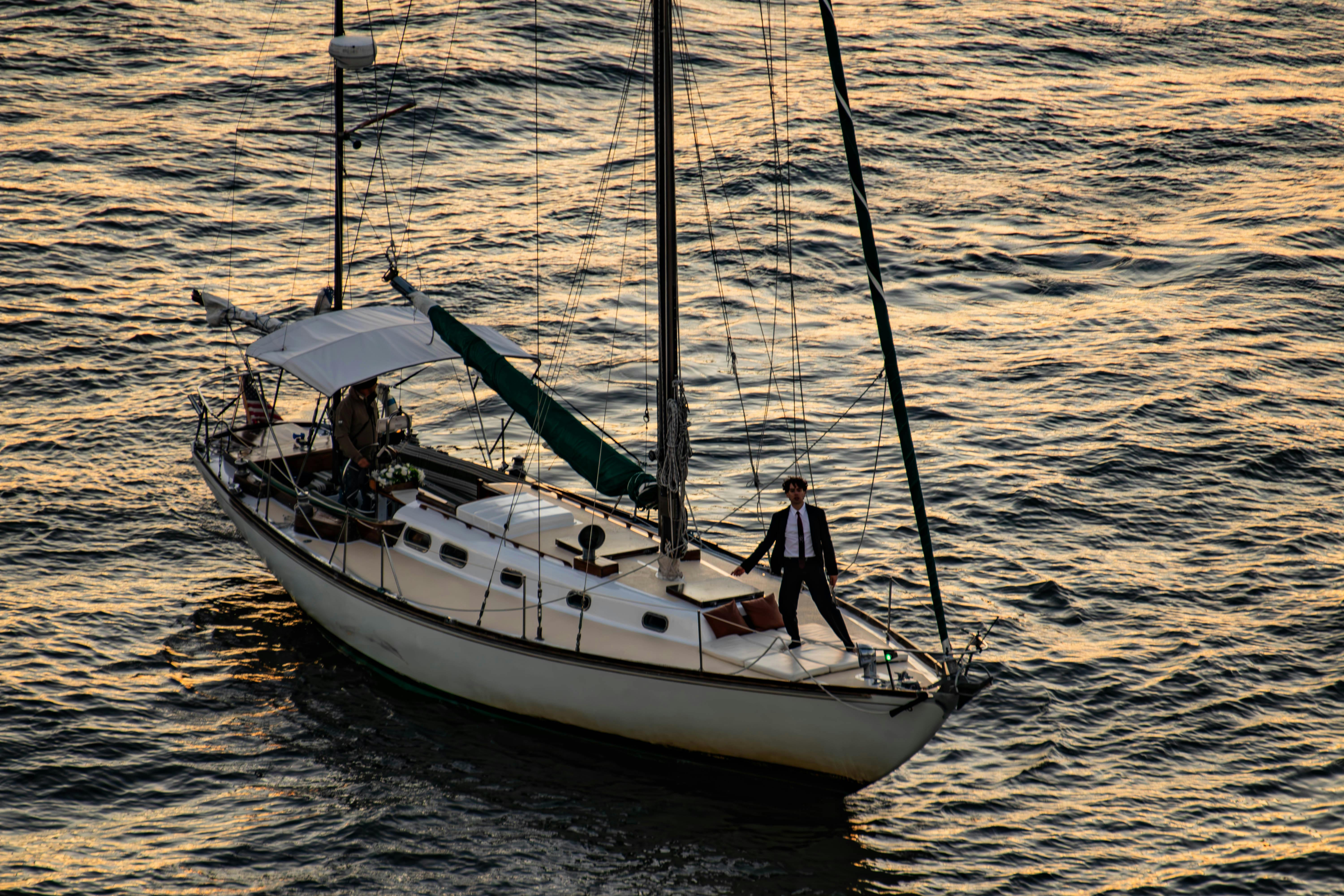 Luxury Yacht Glamping Experiences: Redefining Waterfront Adventures