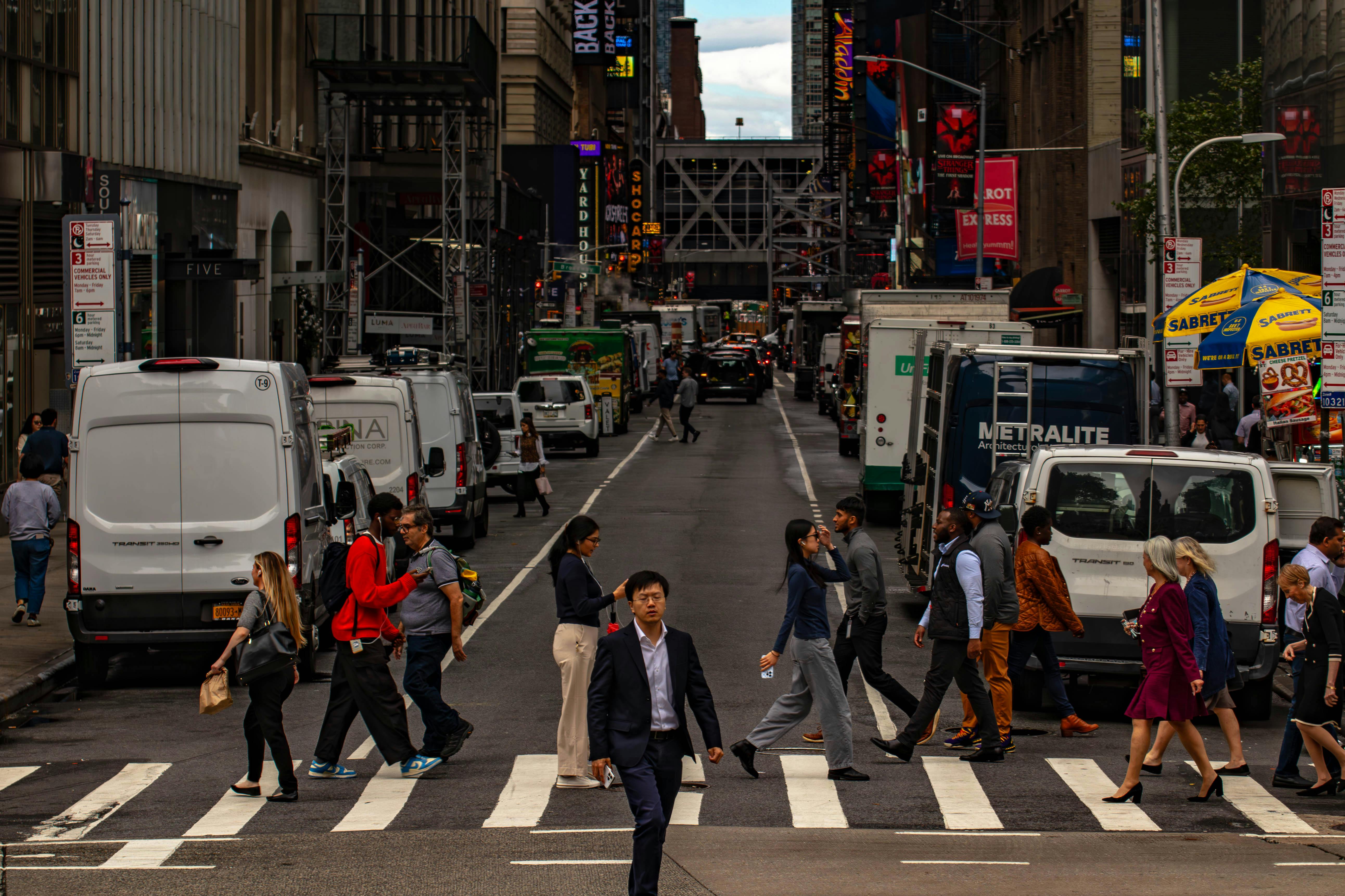 New York Times subscriptions boosted by bundling of news and lifestyle content — Photo by Jean-Guillaume Starnini on Pexels