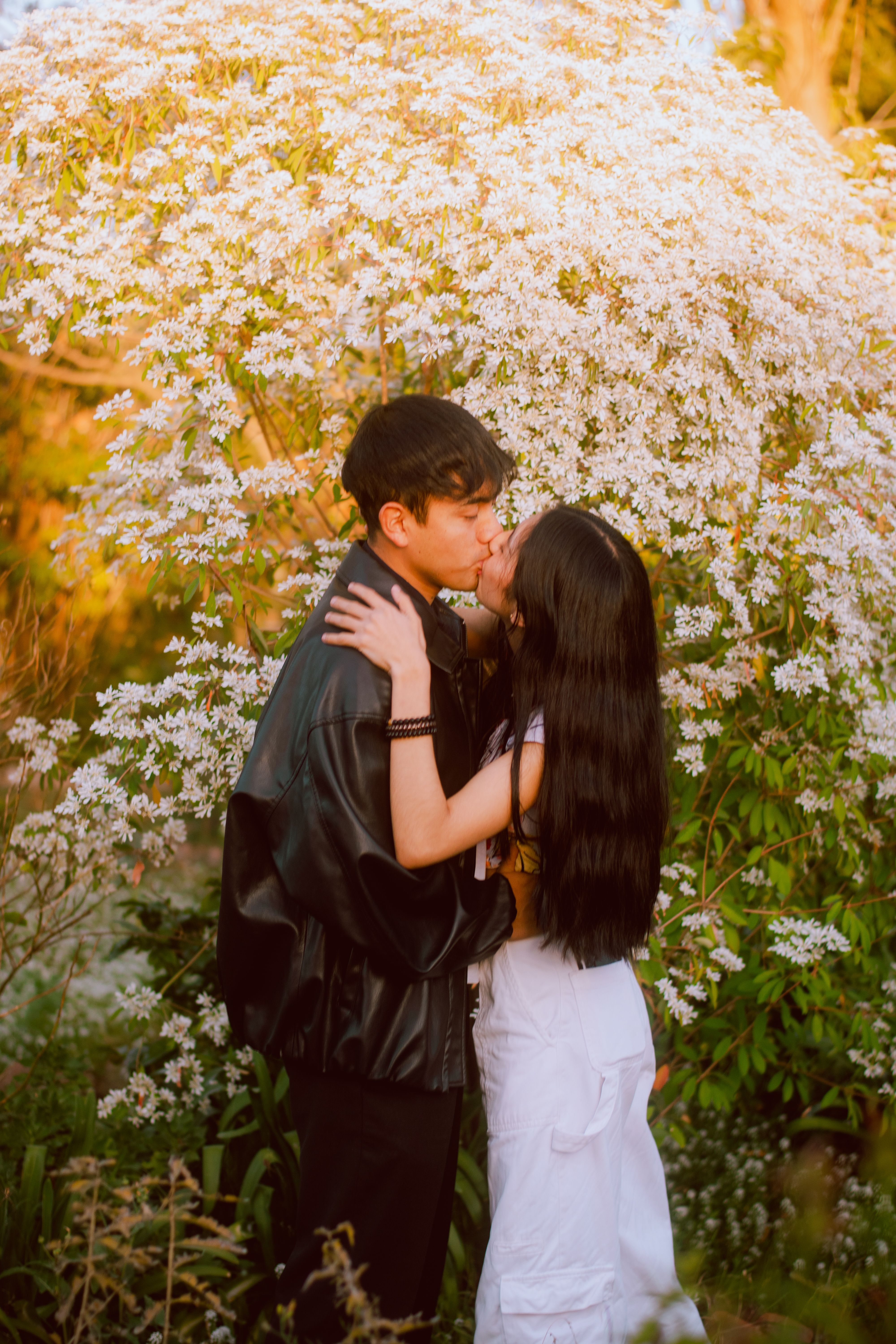 Sisters+Kissing+Erome Photos, Download The BEST Free Sisters+Kissing ...