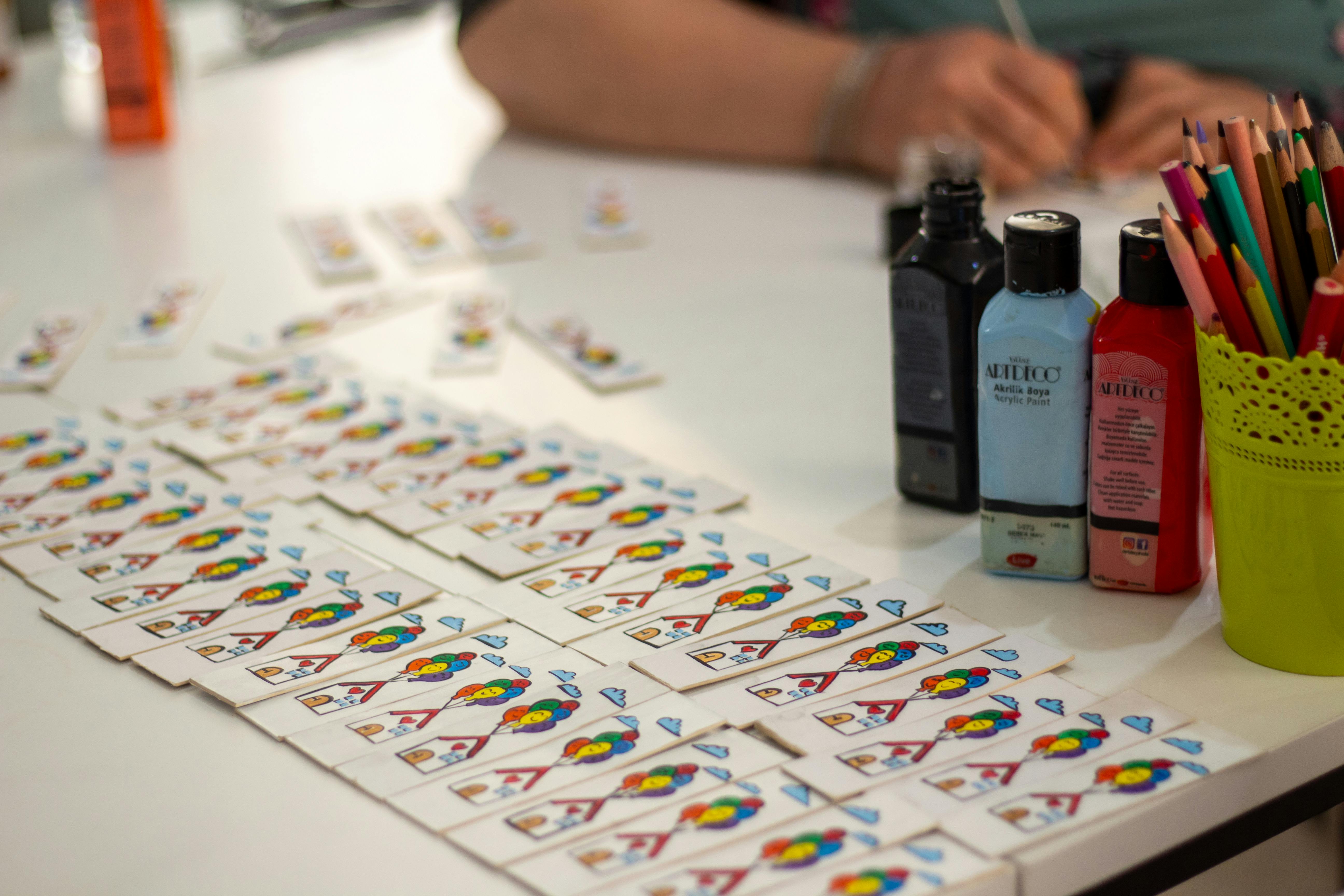 hobbies & crafts hobby crafts uk — Photo by Sedanur Kunuk on Pexels