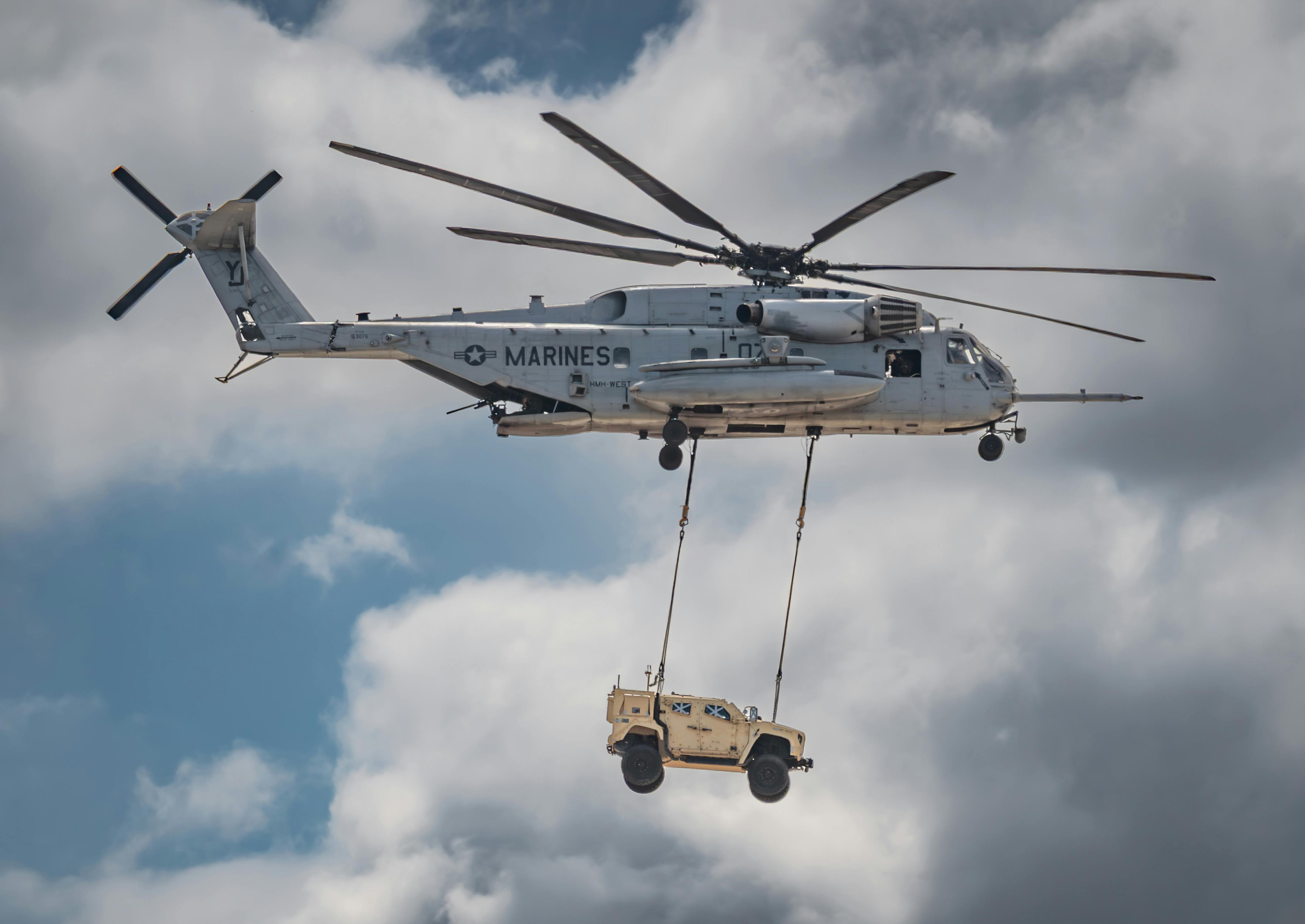 政治：美國戰爭部長強調以軍事實力嚇阻中國威脅