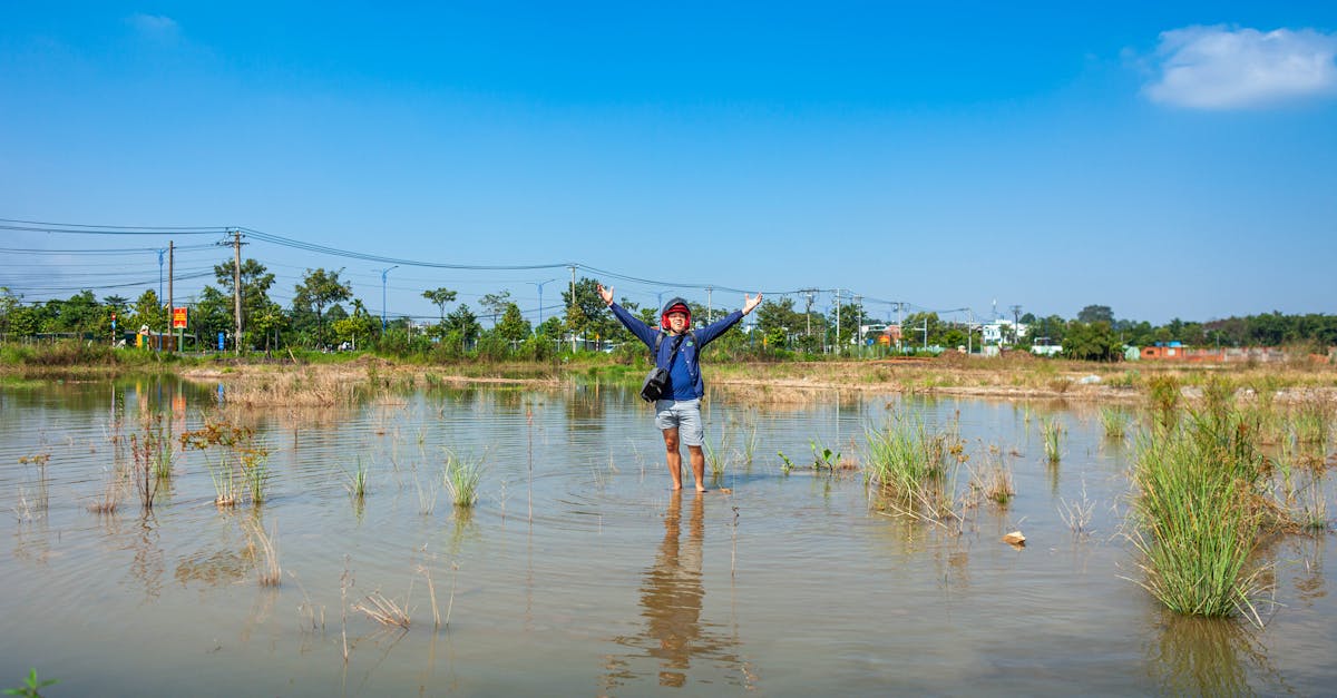 Photo by Bảo Minh Oahu Property Owners Face New Flood Insurance Requirements Due to Updated Maps