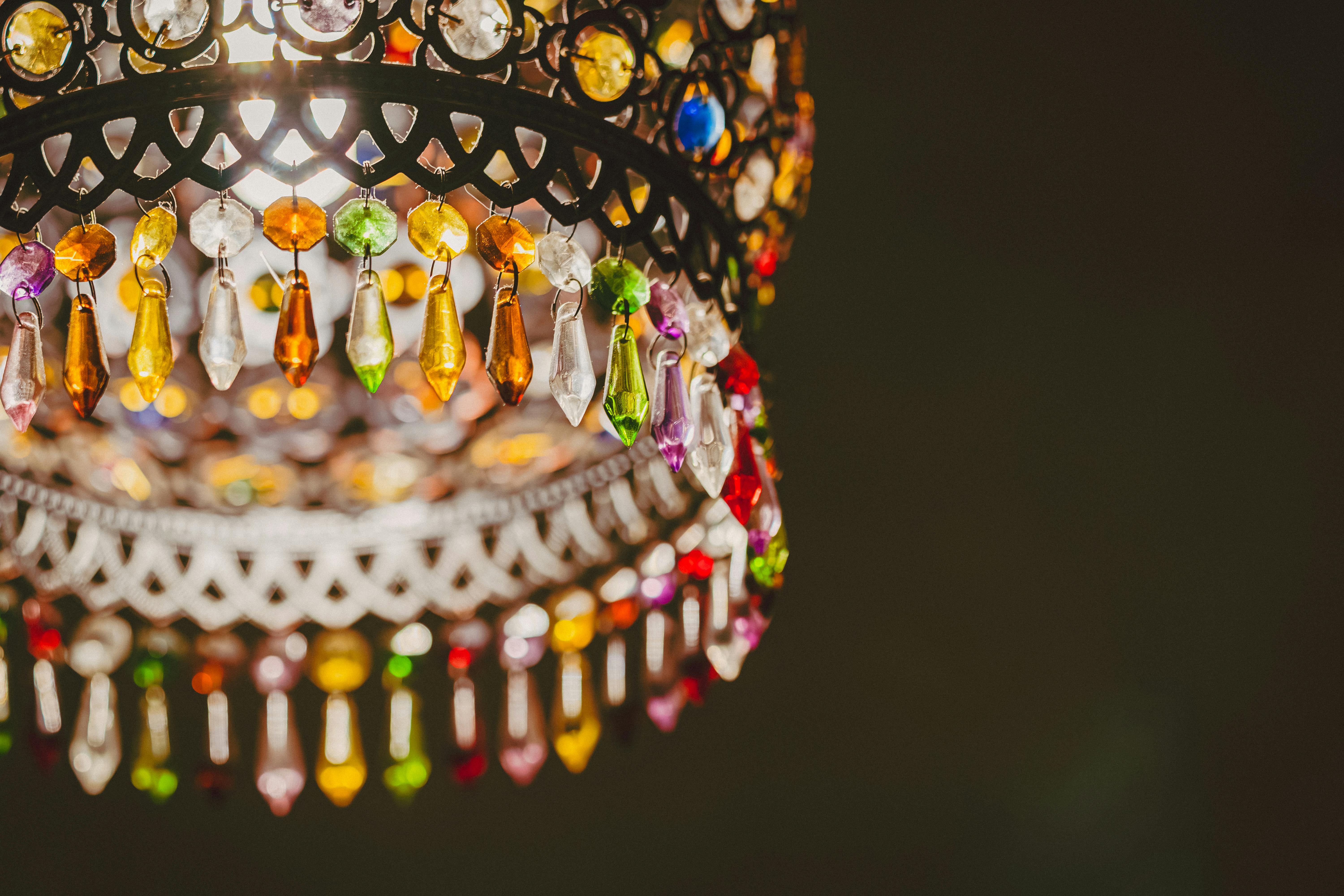 Discovering Mysterious Venues of Wealth and Luxury