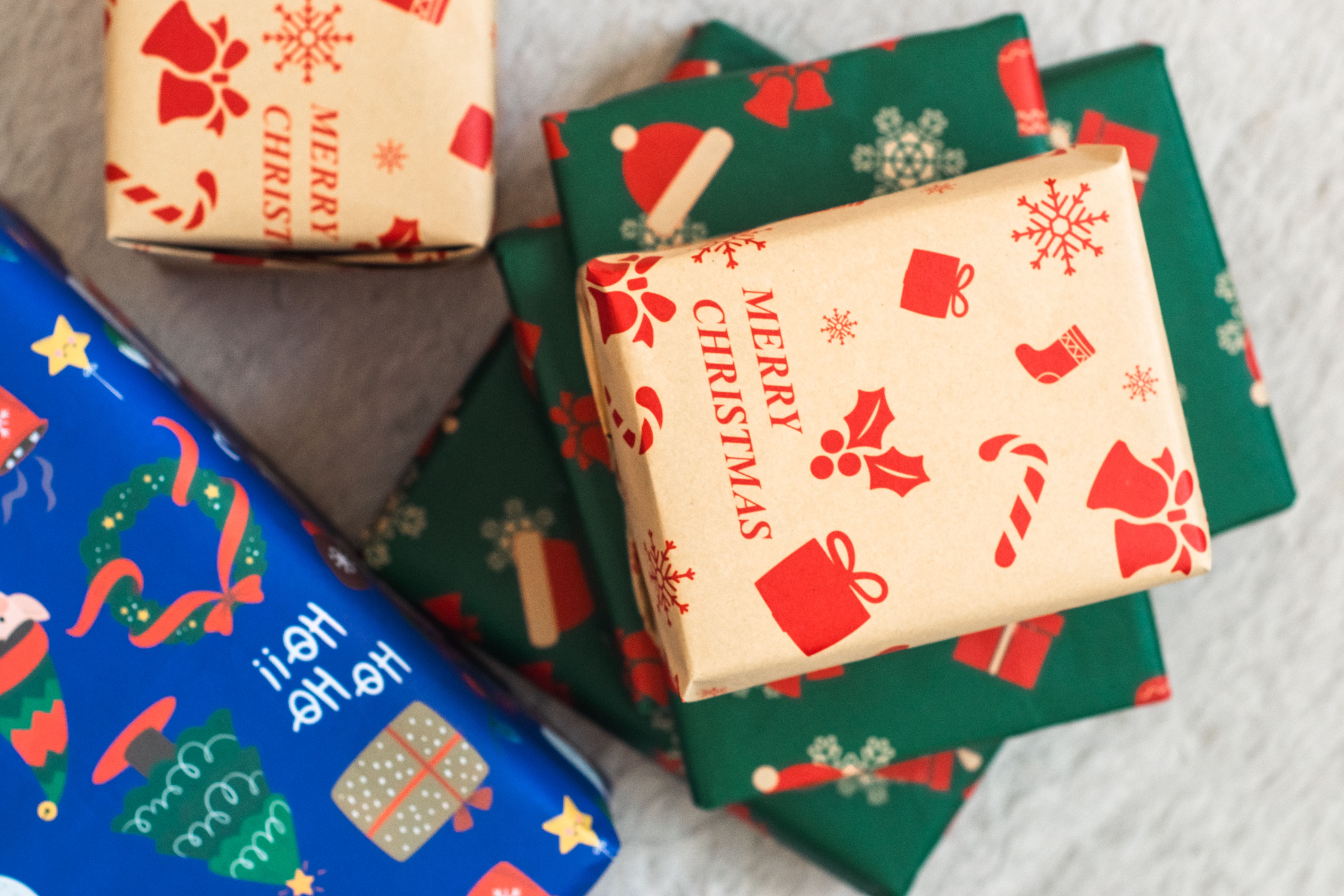 Eyemouth — professional packers wrapping and boxing belongings