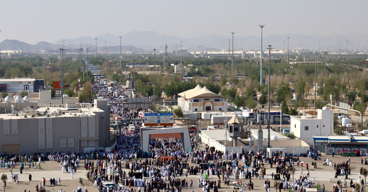 Saudi Weather Service Warns of Thunderstorms and Flash Floods Across Multiple Regions