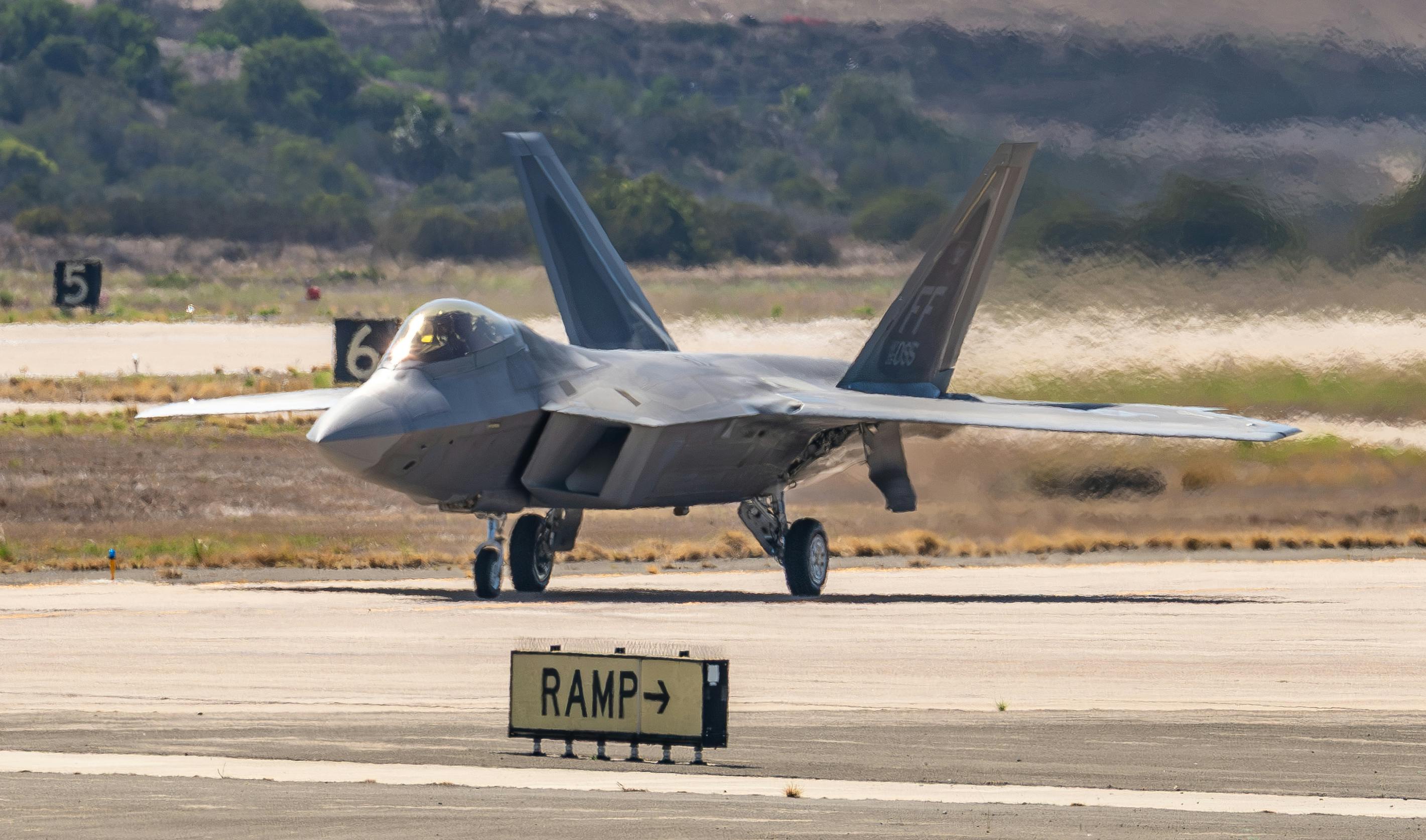F-22® Raptor® - Stealth Air Superiority Fighter, image size:2841x1674
