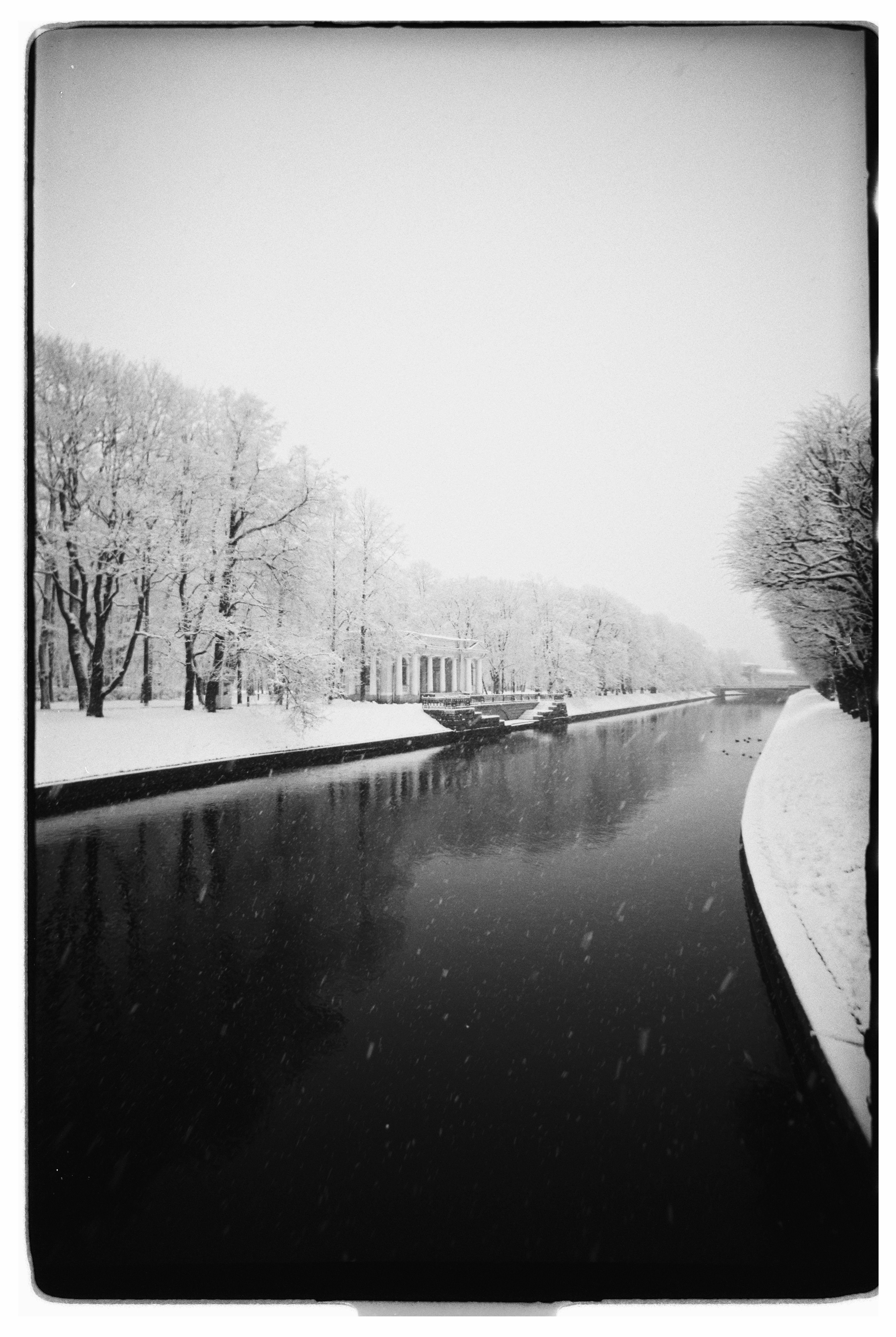 Serene Winter River in Black and White · Free Stock Photo