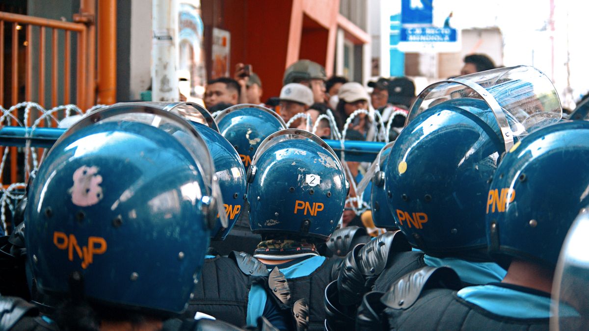 Shooting among motorcycle taxi drivers in Huai Khwang, Bangkok