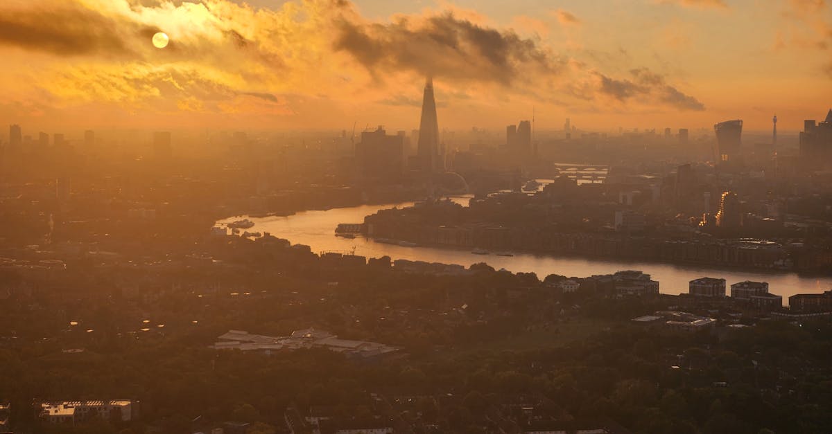 約談黃國昌人頭案揭密 李光昕自稱柯文哲財經助理身份曝光