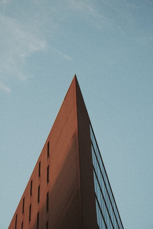 Fotografia Di Close Up Di Edificio Marrone