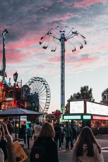 Photo Gratuite De Amusement Arrondir Attraction Foraine photo-gratuite-de-amusement-arrondir-attraction-foraine