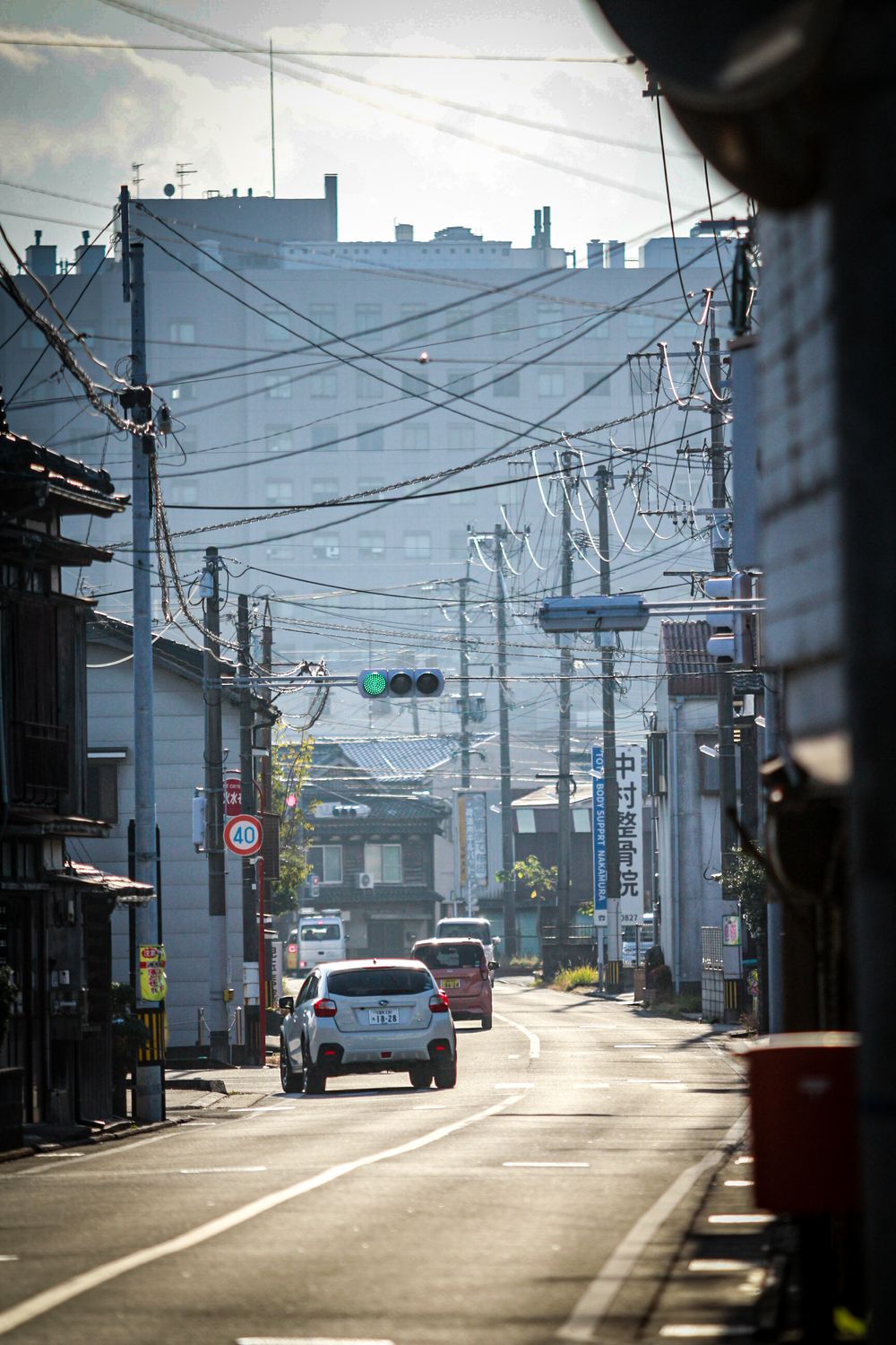Urban Street Scene with Morning Light · Free Stock Photo