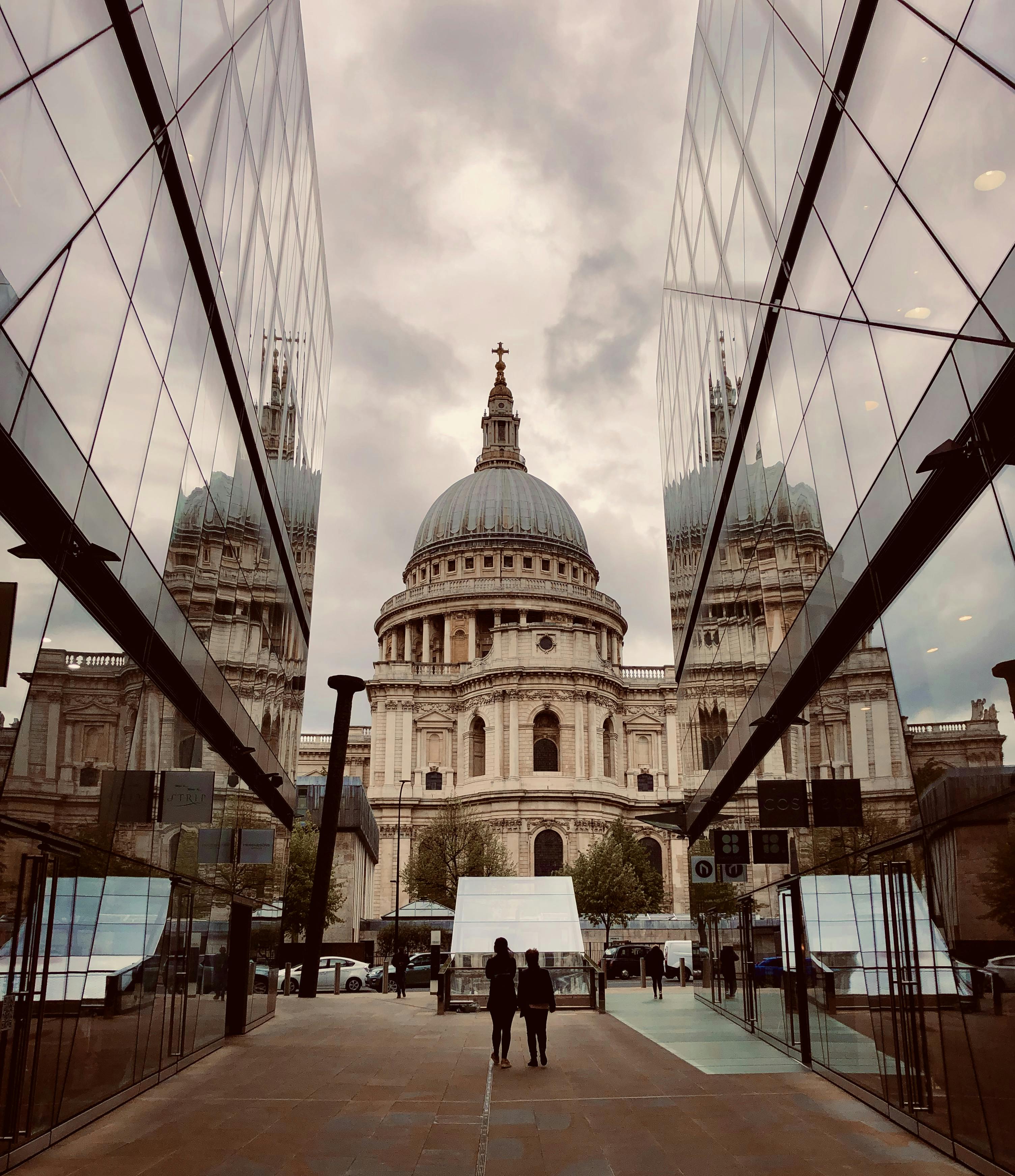 Photo of St Paul\u0026#39;s Cathedral Through Glass Buildings \u00b7 Free Stock Photo