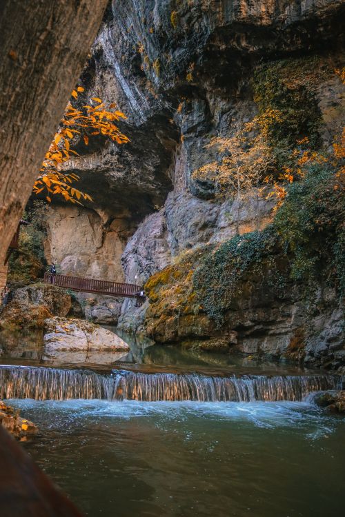 Free Beautiful autumn scenery with a stream and bridge in the rocky landscape of Karabük, Turkey. Stock Photo