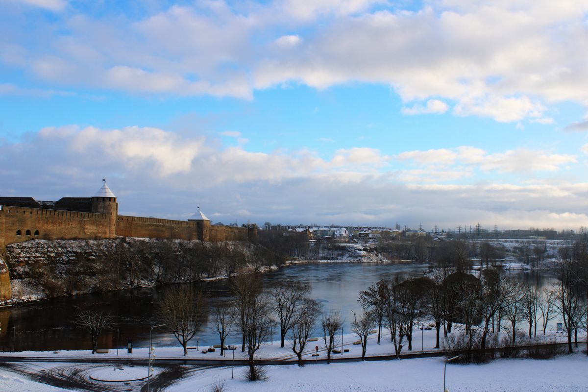 Narva Castle facing Ivangorod Fortress across the frozen Narva river