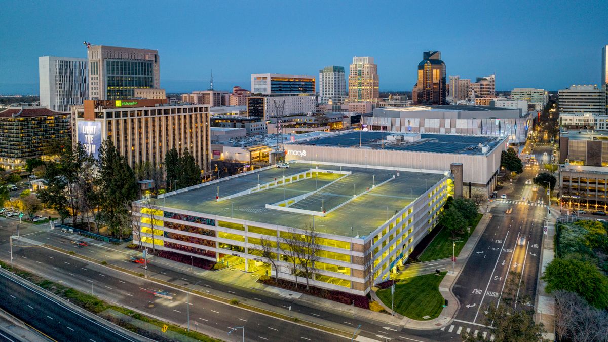 Stockton, CA Birthday Freebies Near Me: Where to Find Legit Deals
