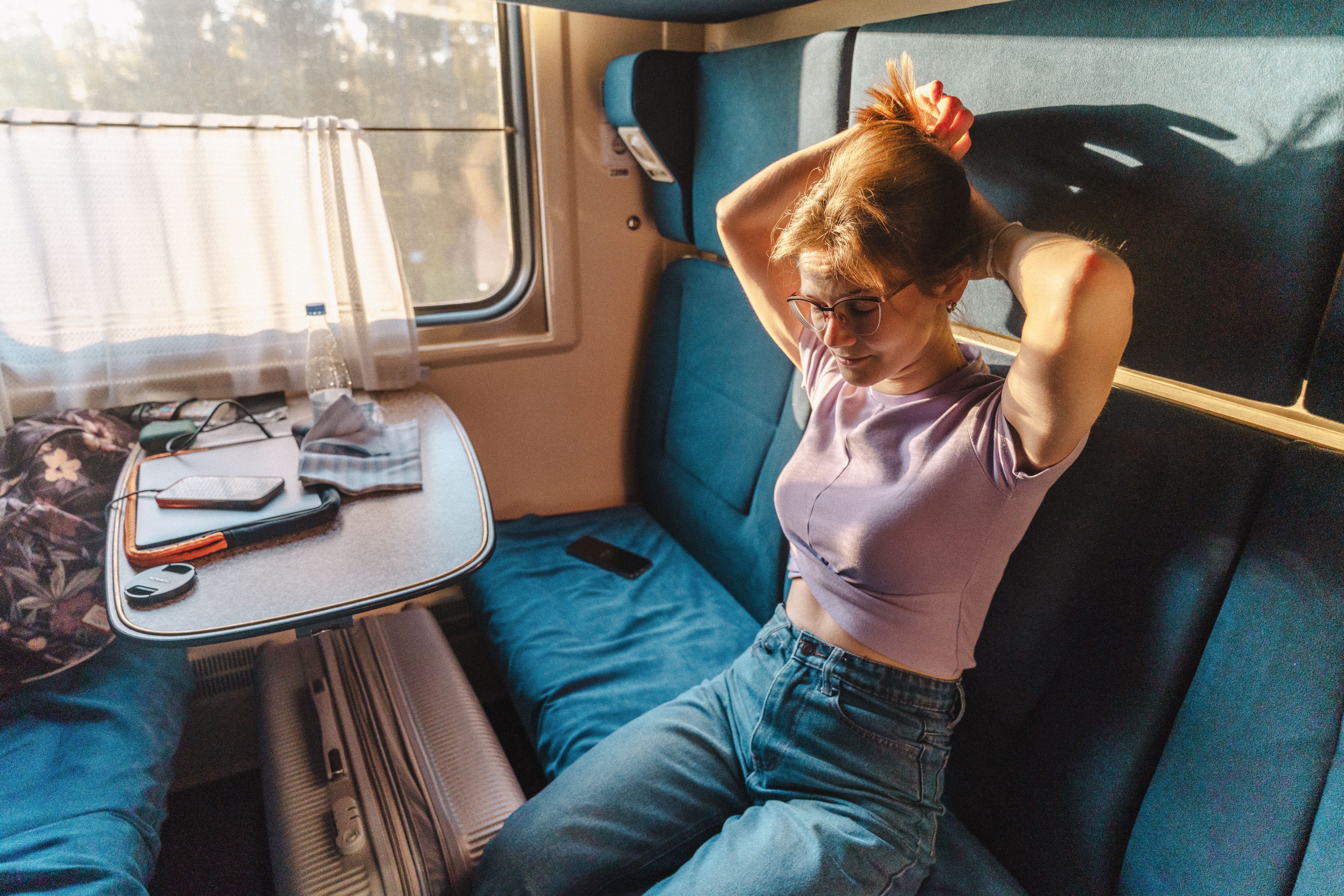 Woman works through 6-hour train journey, shares her remote-work setup: ‘It did the job’ | Trending — Photo by Siarhei Nester