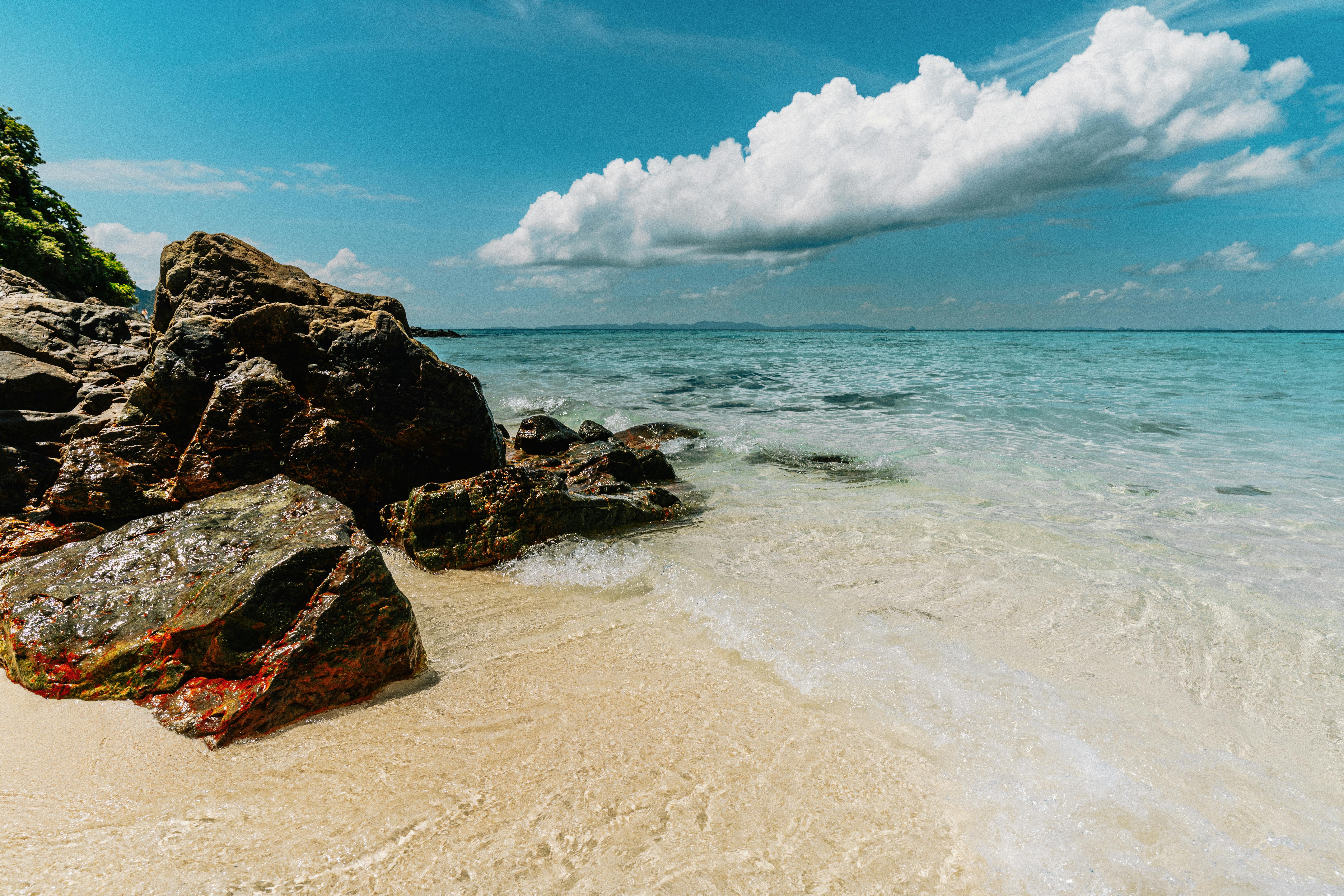 Eco-Friendly Beauty Products for Sustainable Glam