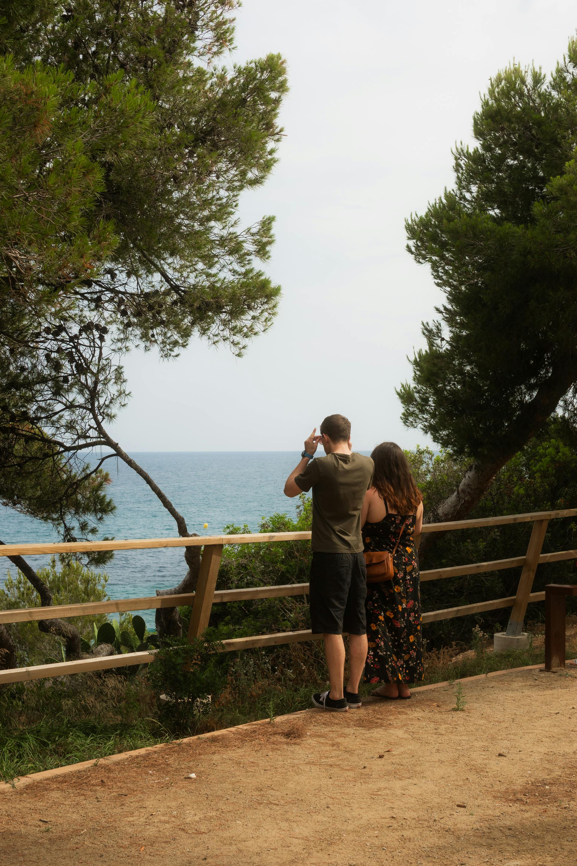 בחירת היעד האידיאלי לחופשה עם מסלולי הליכה סביב
