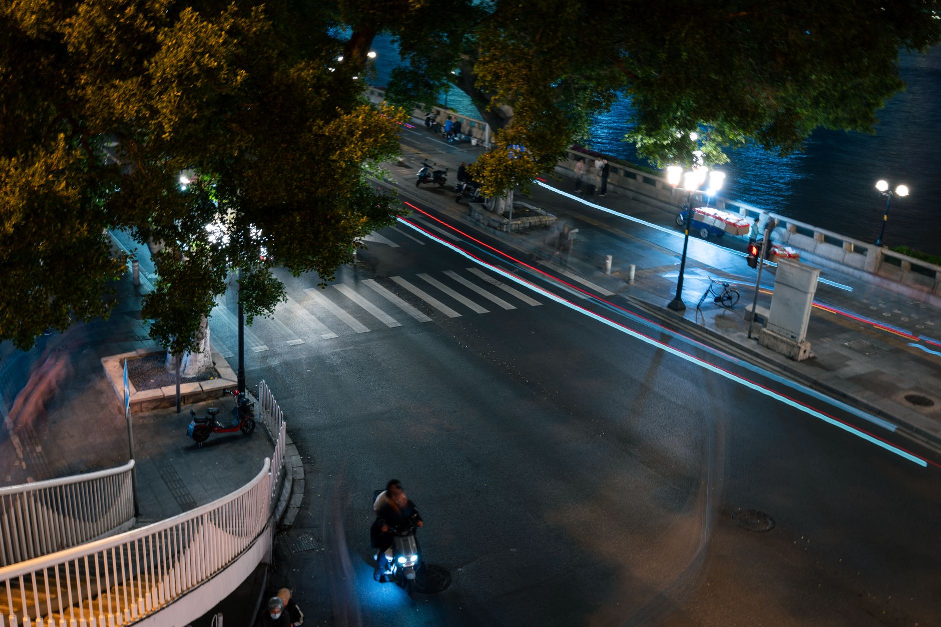 Piaggio Fast Forward 混合導航上路:用電腦視覺+LiDAR 降低自動滑板車能耗、提升城市安全的關鍵拆解 Piaggio Fast Forward 混合導航上路:用電腦視覺+LiDAR 降低自動滑板車能耗、提升城市安全的關鍵拆解